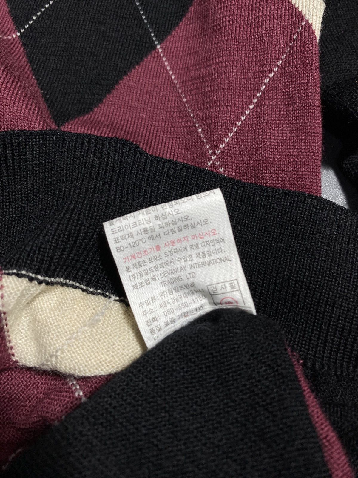 Lacoste Vintage Lacoste Wool V Neck Knit Sweater Size 3 M Size US M / EU 48-50 / 2 - 7 Thumbnail