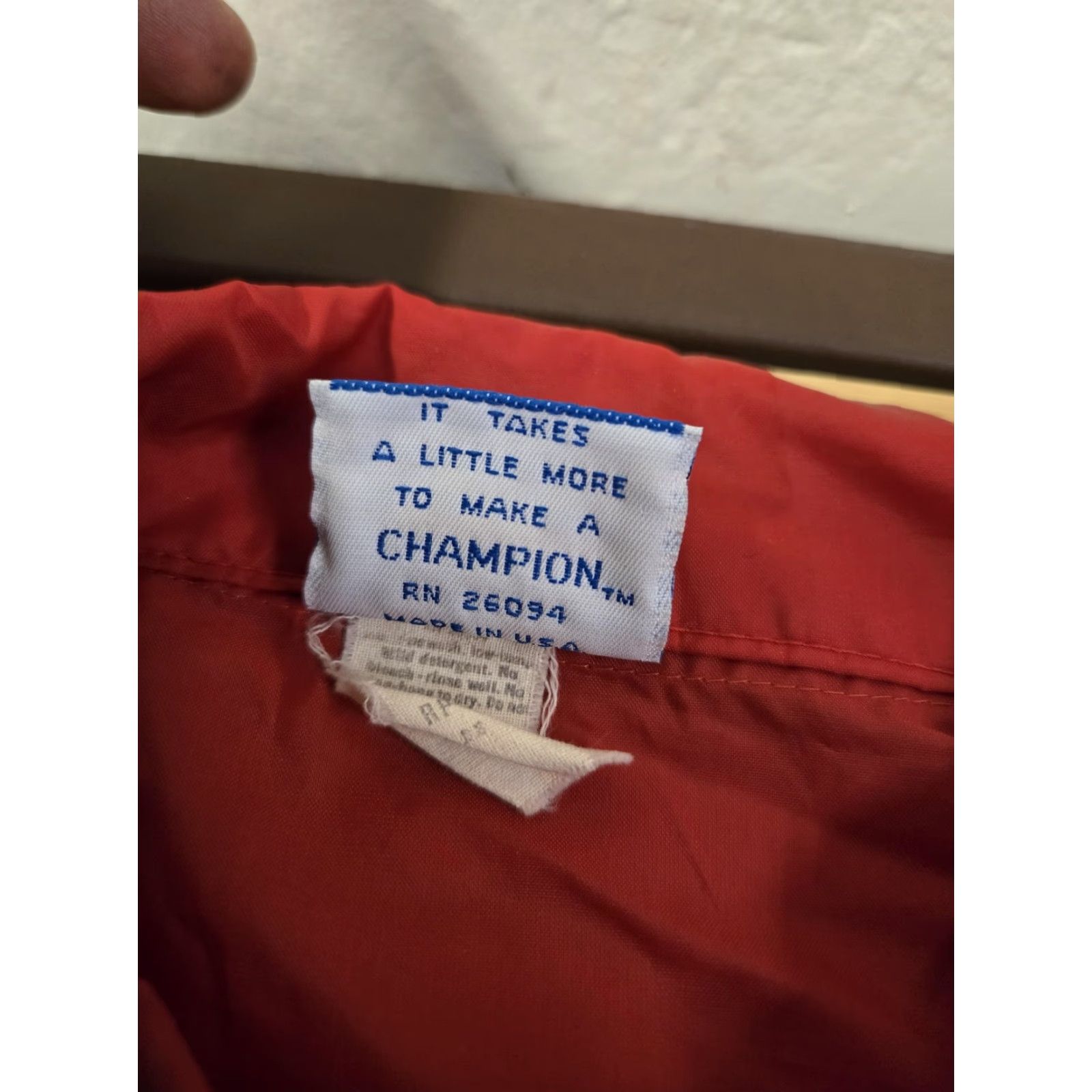 Champion VINTAGE Champion Nylon Windbreaker Jacket Mens XS Red TGI Fridays 80s USA Logo Size US XS / EU 42 / 0 - 5 Thumbnail