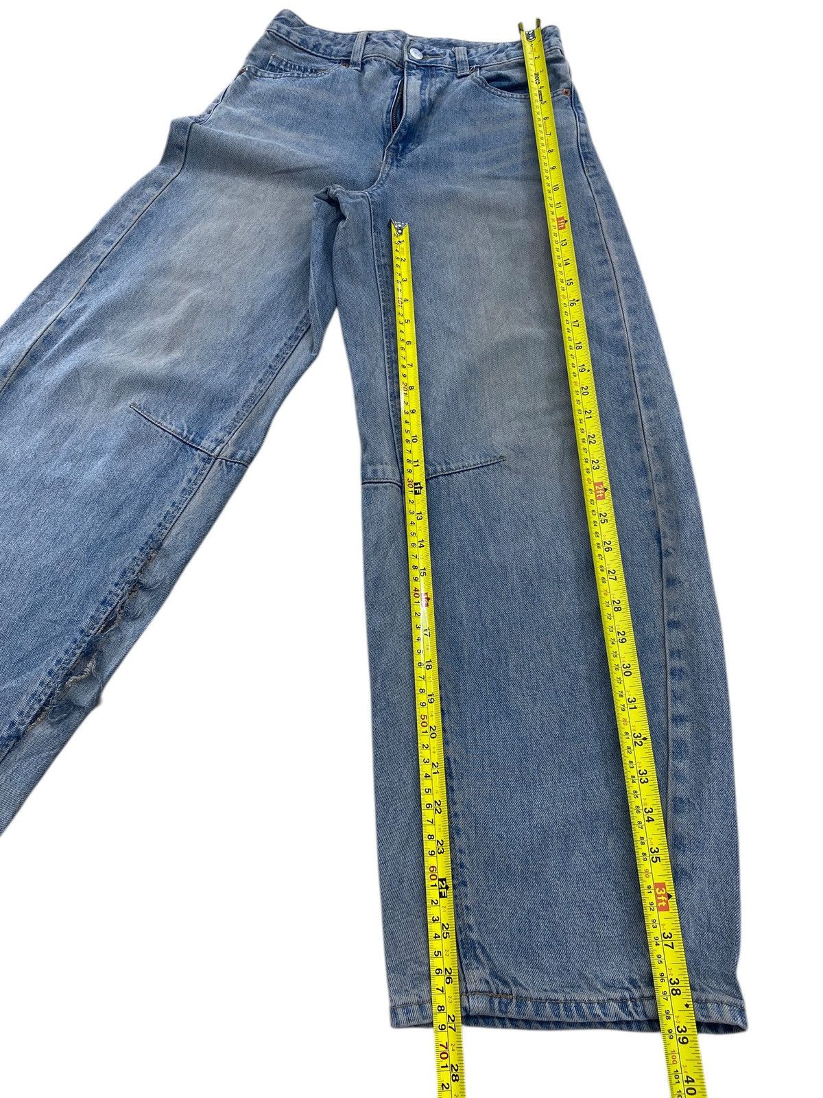 GU GU Faded Wash Style Baggy Jeans Size US 26 / EU 42 - 8 Thumbnail