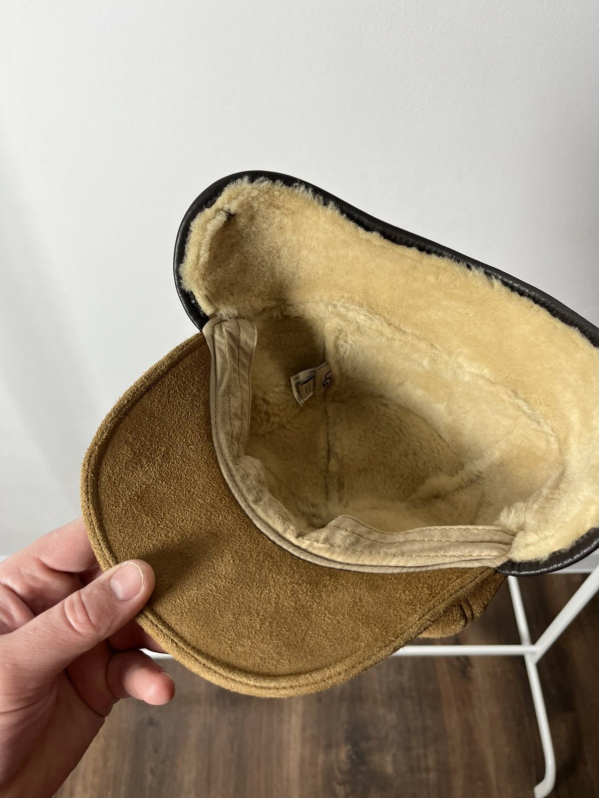 Ugg UGG Australia Sherpa Sheepskin Fur Ushanka Hat / Cap Size ONE SIZE - 7 Thumbnail