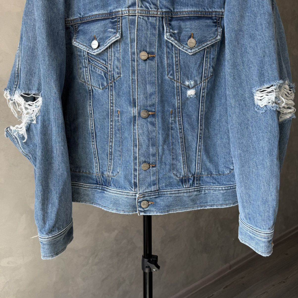 Diesel Rare Diesel D-Robyn Distressed Elbows Denim Jacket M Size US M / EU 48-50 / 2 - 7 Thumbnail