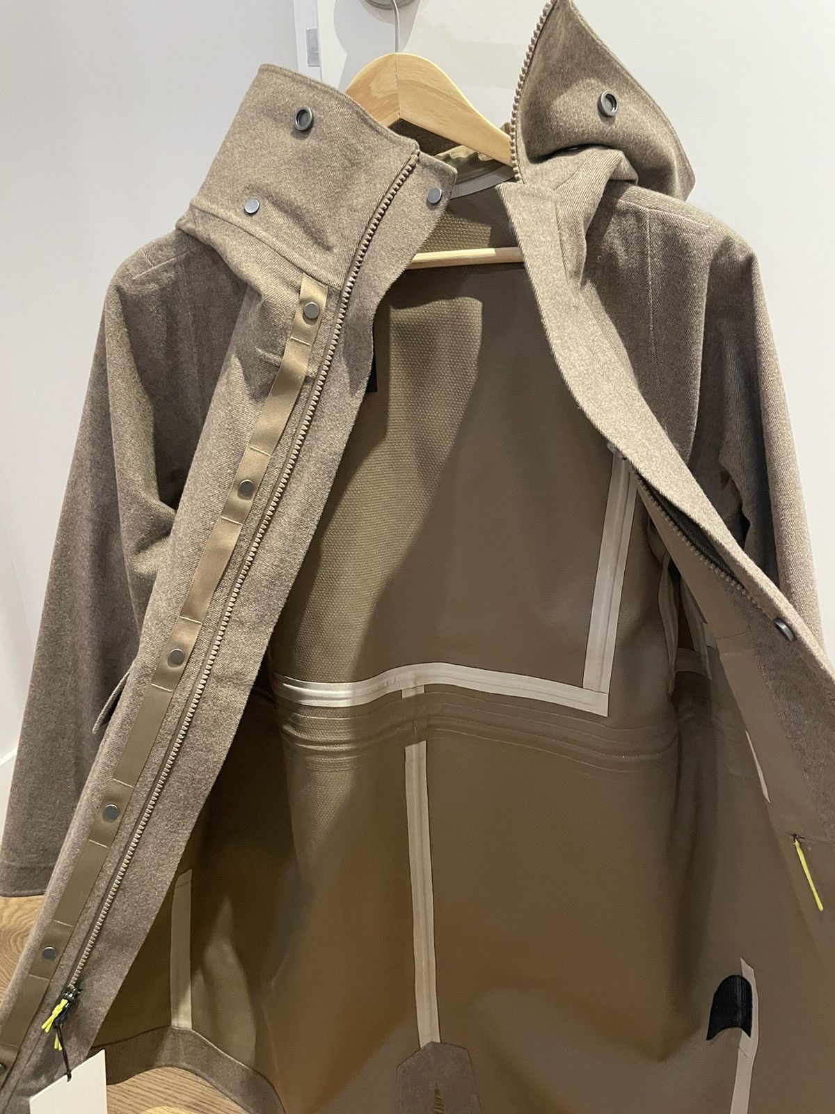 Lululemon Lululemon Lab Fishtail Parka Size US XS / EU 42 / 0 - 3 Thumbnail