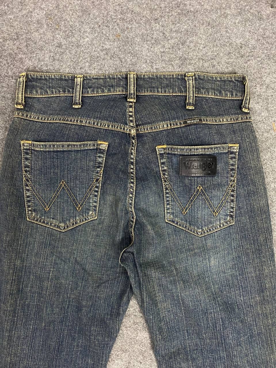 Wrangler vintage wrangler authentic western denim Size US 33 - 3 Thumbnail