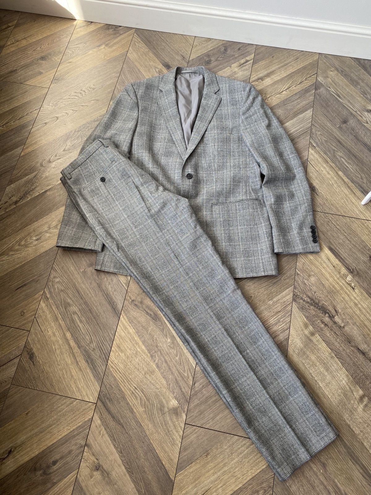 Hugo Boss Vintage Hugo Boss Wool Suit Size 50R - 2 Thumbnail