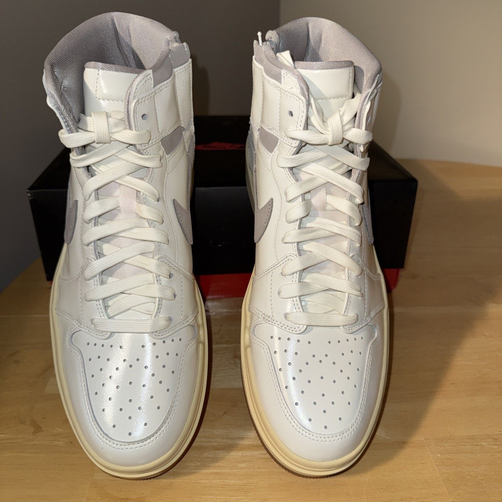 Nike Nike Air Jordan 1 Elevate High SE Women's Sz12 DZ3744 100 Size US 12 / IT 42 - 3 Thumbnail
