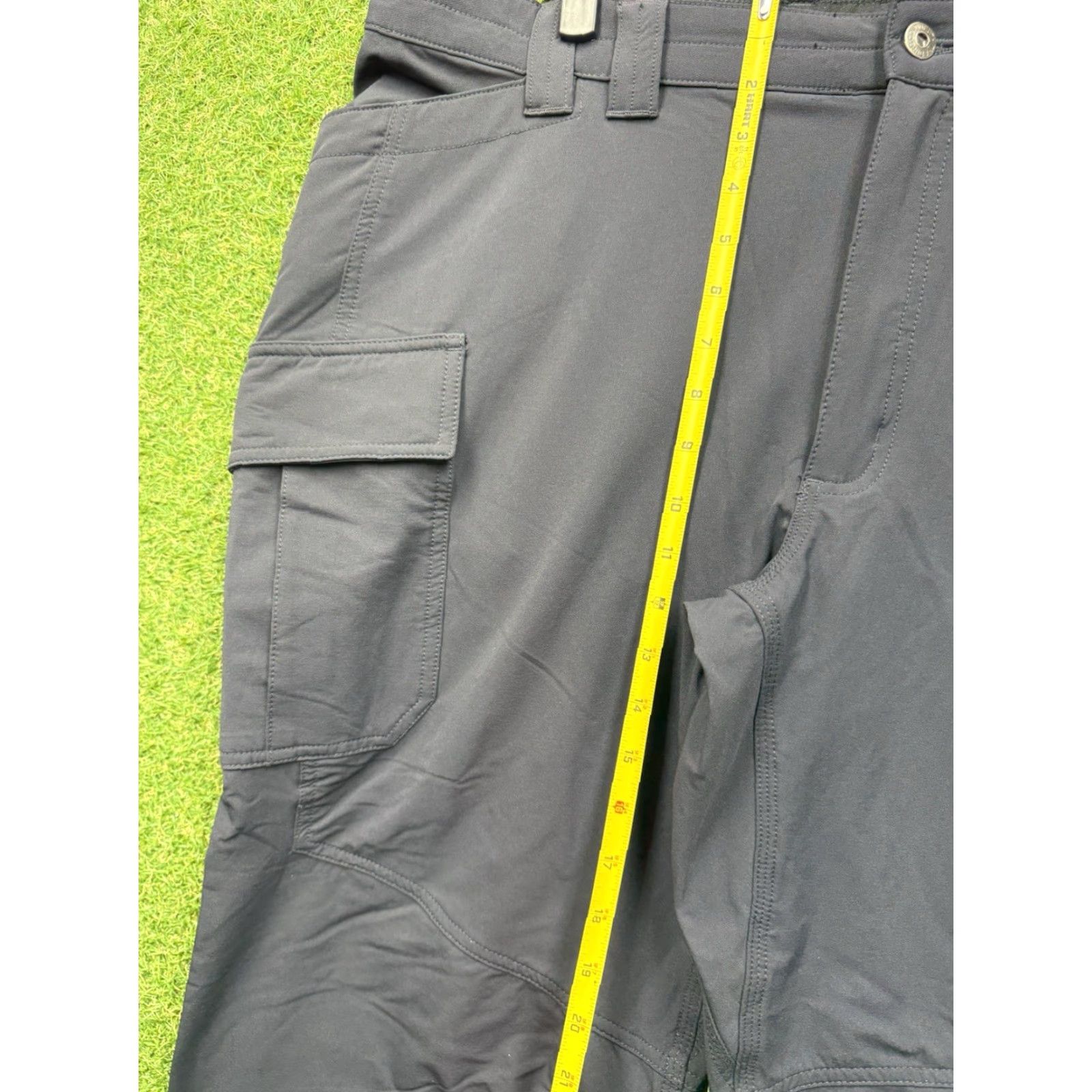 Duluth Trading Company VINTAGE Duluth Trading Co Cargo Pants Mens 40x30 Utility Green Water-Resistant Nylon Spandex Regular Straight Size US 40 / EU 56 - 5 Thumbnail