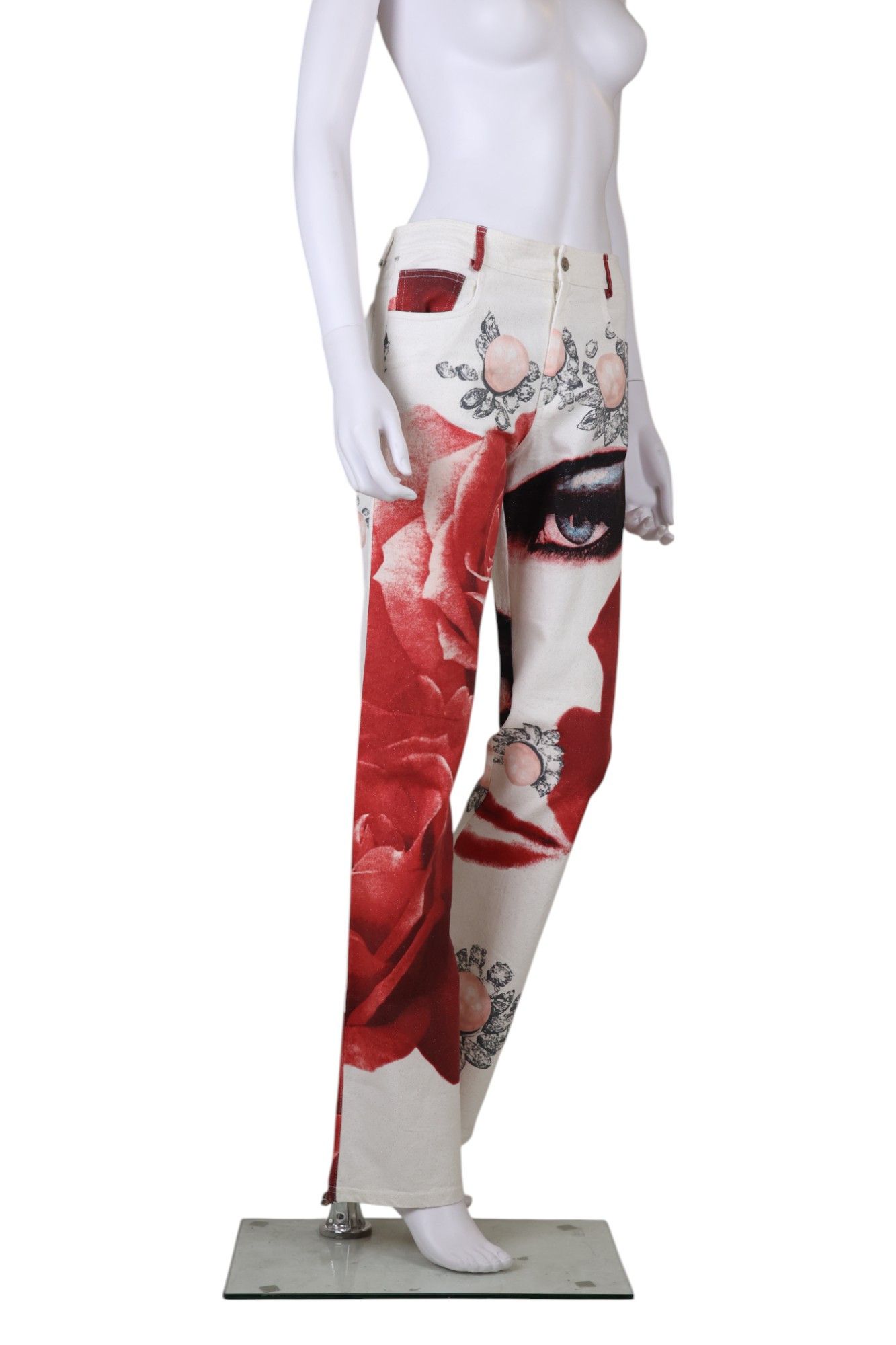 Alexander McQueen 90's Red&White Red Rose and Face Print Bootcut Jeans Size 30" / US 8 / IT 44 - 2 Thumbnail