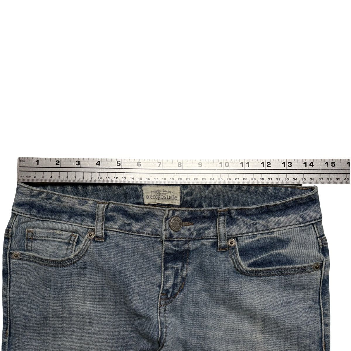 Aeropostale Aeropostale Jeans Women's 1/2 Short Hailey Flare Low Rise 28 Size 28" / US 6 / IT 42 - 3 Thumbnail