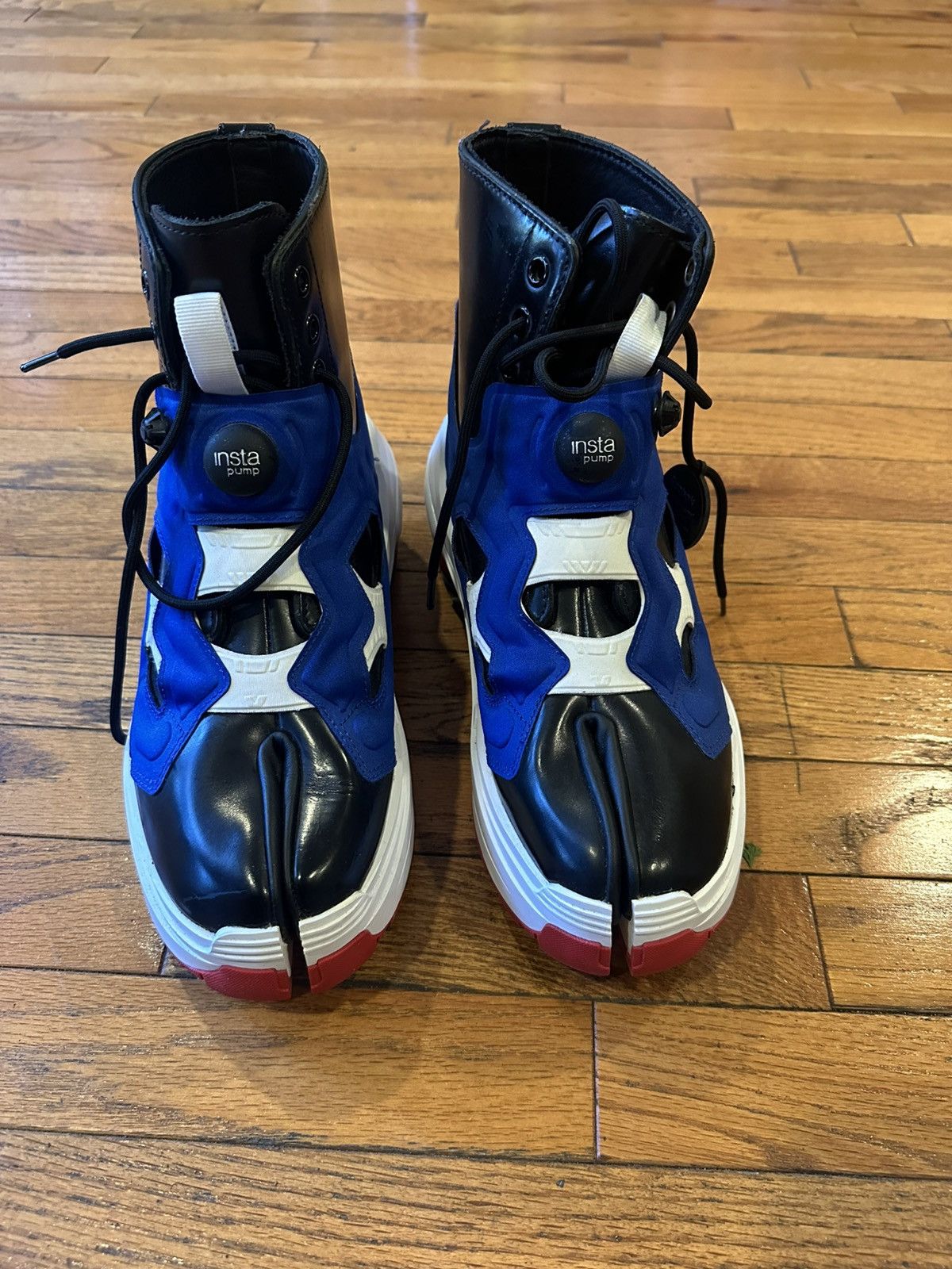 Maison Margiela × Reebok Maison Margiela Tabi Instapump Fury Boots US 9 Size US 9 / EU 42 - 2 Thumbnail