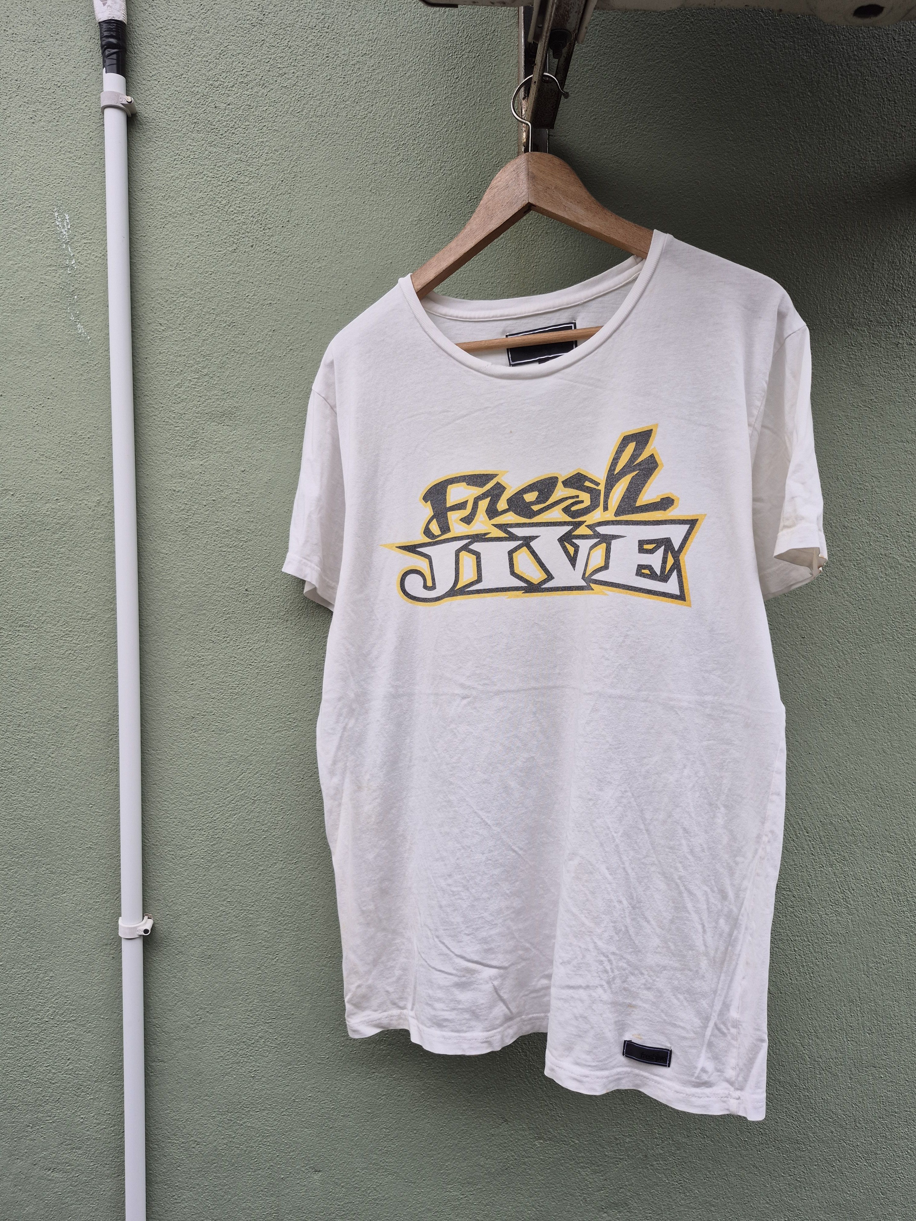 Freshjive 🔥 Freshjive Big Logo Spellout Tee Streetwear Skate Size US L / EU 52-54 / 3 - 1 Thumbnail