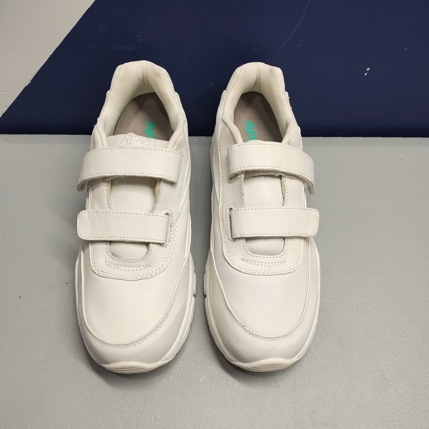 Doublet Apex Womens Walking Sneakers 12W White Logo Round Toe Low Top Size XL / US 12-14 / IT 48-50 - 3 Thumbnail