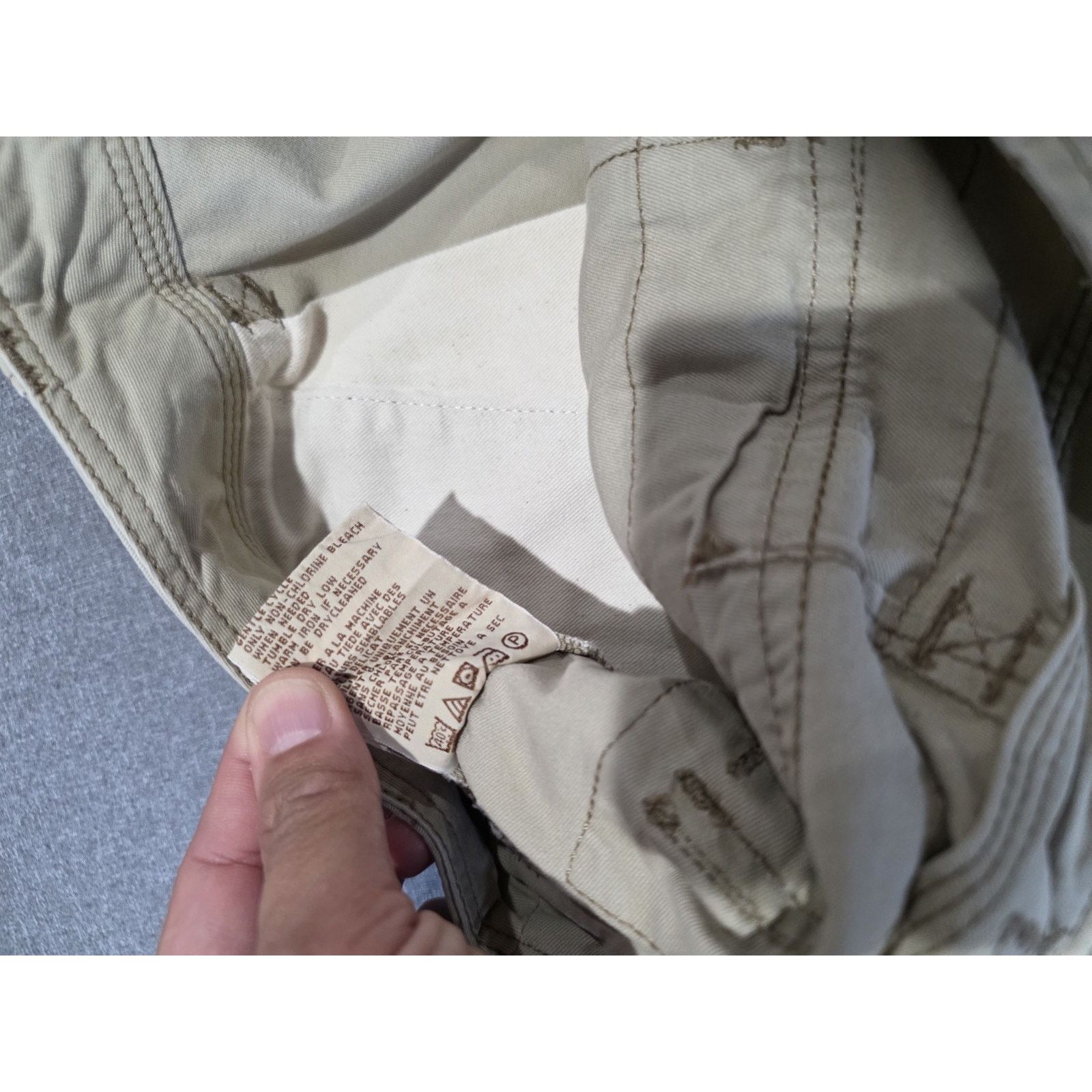 Tommy Bahama Tommy Bahama Jeans Men's Size 40 Khaki Cargo Shorts Multi Size US 40 / EU 56 - 7 Thumbnail