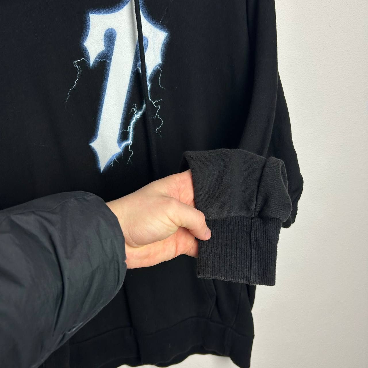 Trapstar London Vintage Trapstar Big logo distressed faded y2k style hoodie Size US S / EU 44-46 / 1 - 6 Thumbnail