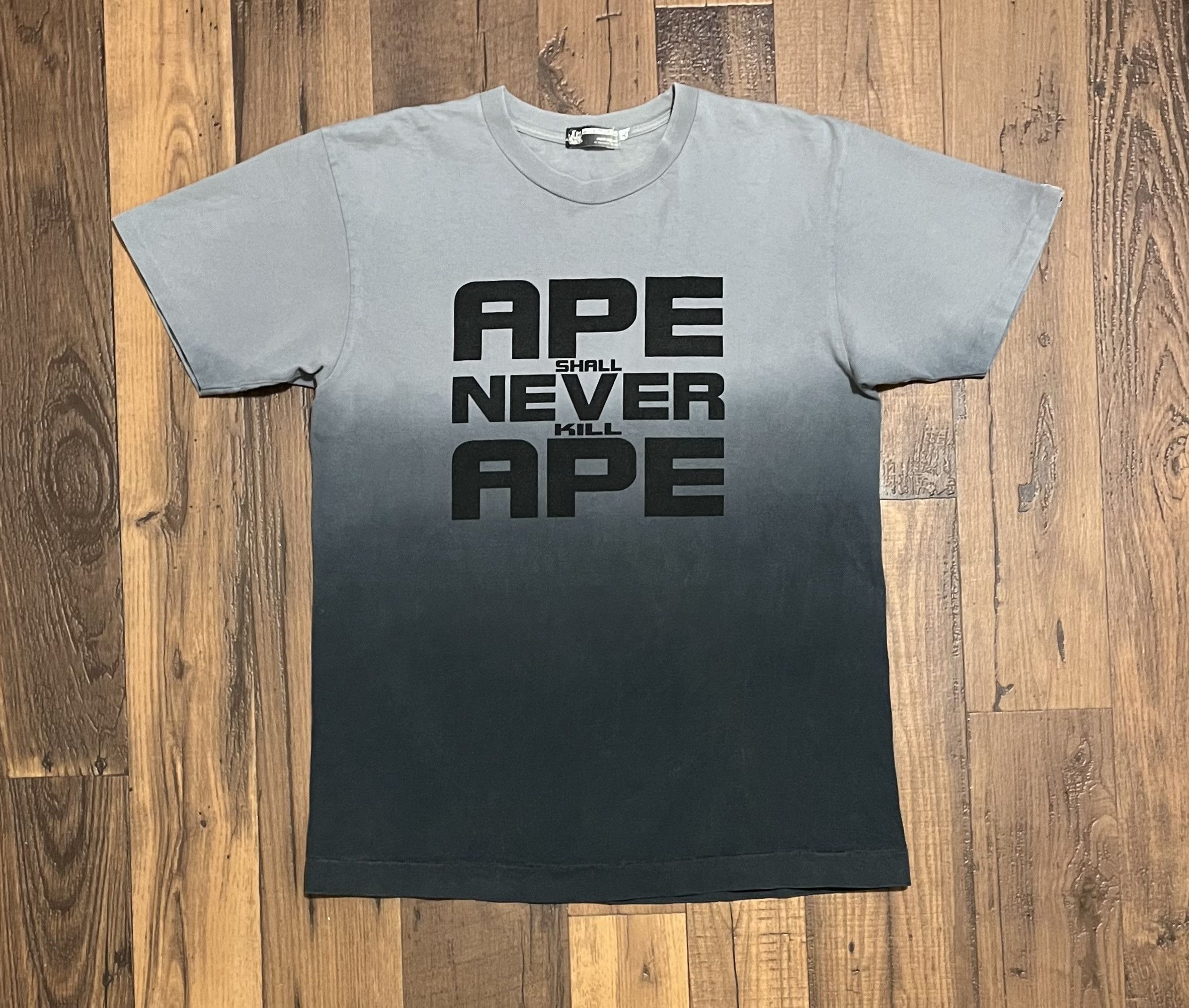 Bape Bape tee shirt Size US L / EU 52-54 / 3 - 1 Thumbnail