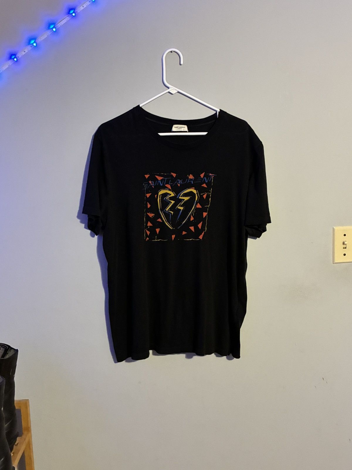 Saint Laurent Paris Saint Laurent Broken Heart tee Size US L / EU 52-54 / 3 - 1 Thumbnail
