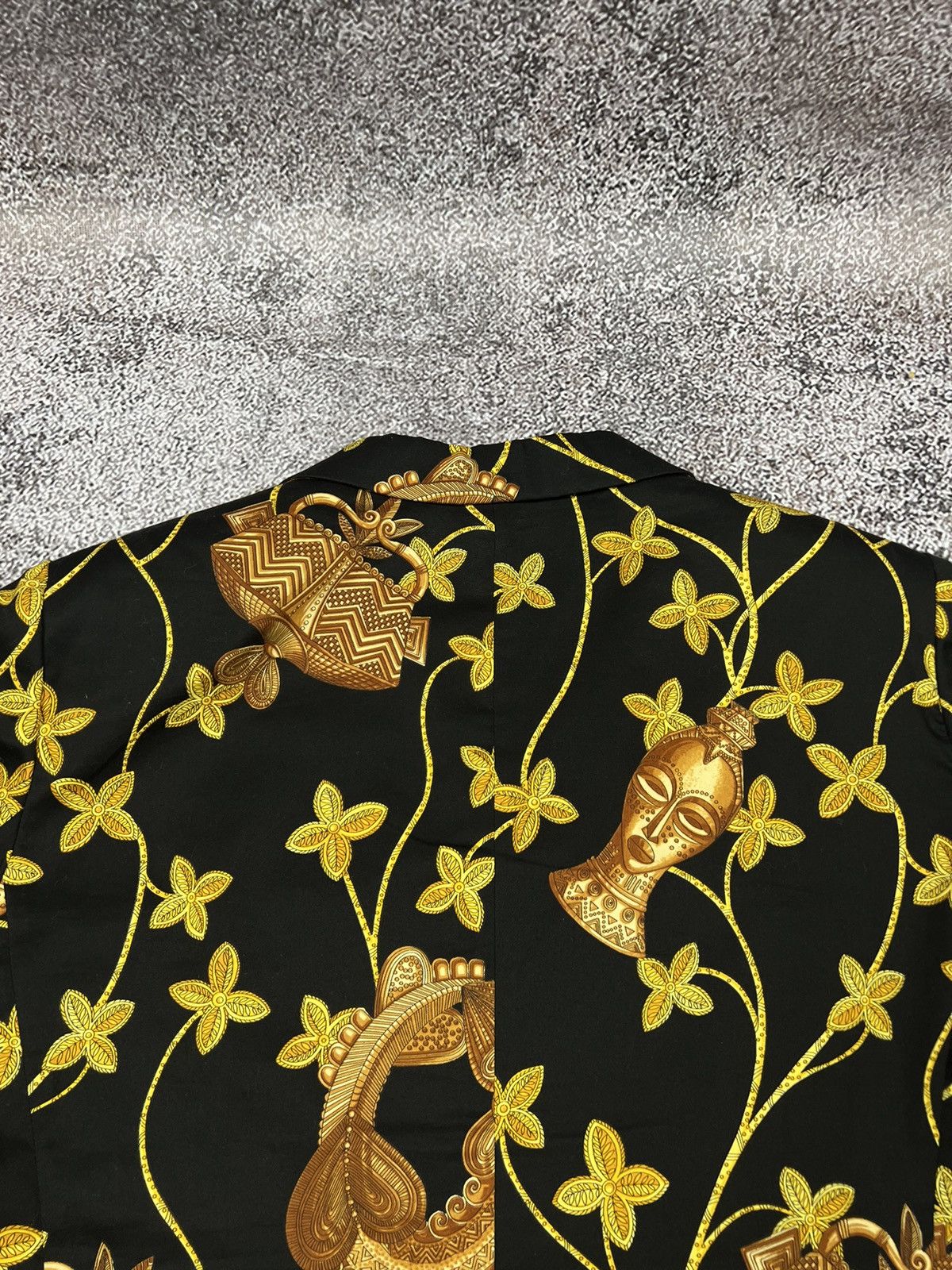 Escada Escada Aztec Vintage Black/Golden royal pattern blazer Size L / US 10 / IT 46 - 8 Thumbnail