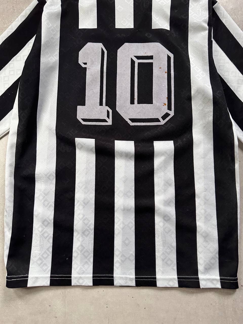 Kappa Juventus Kappa Upim Home LS Soccer Shirt #10 Roberto Baggio Size US XL / EU 56 / 4 - 15 Thumbnail
