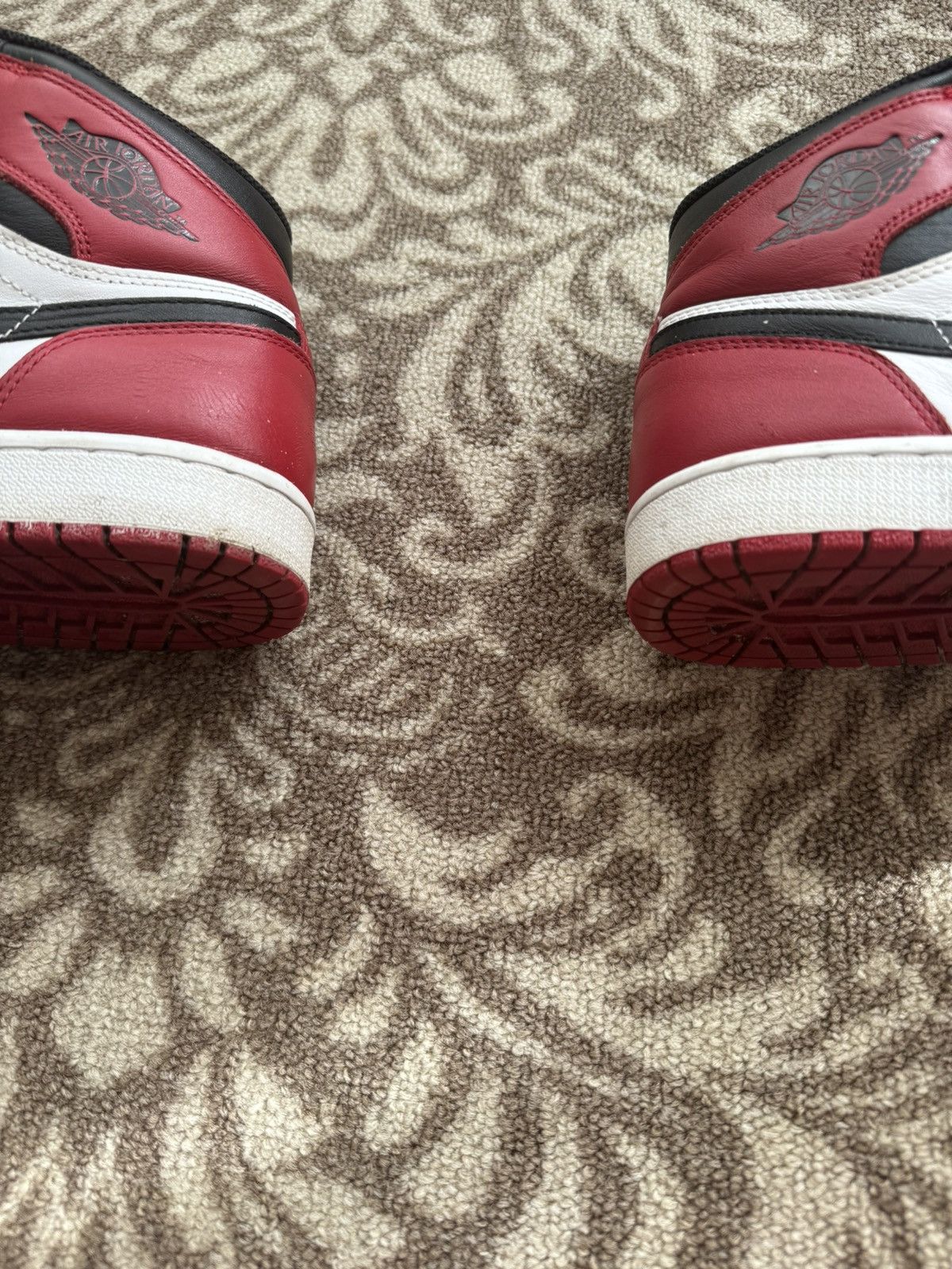 Jordan Brand Jordan 1 black toe size 10 2013 Size US 10 / EU 43 - 6 Thumbnail