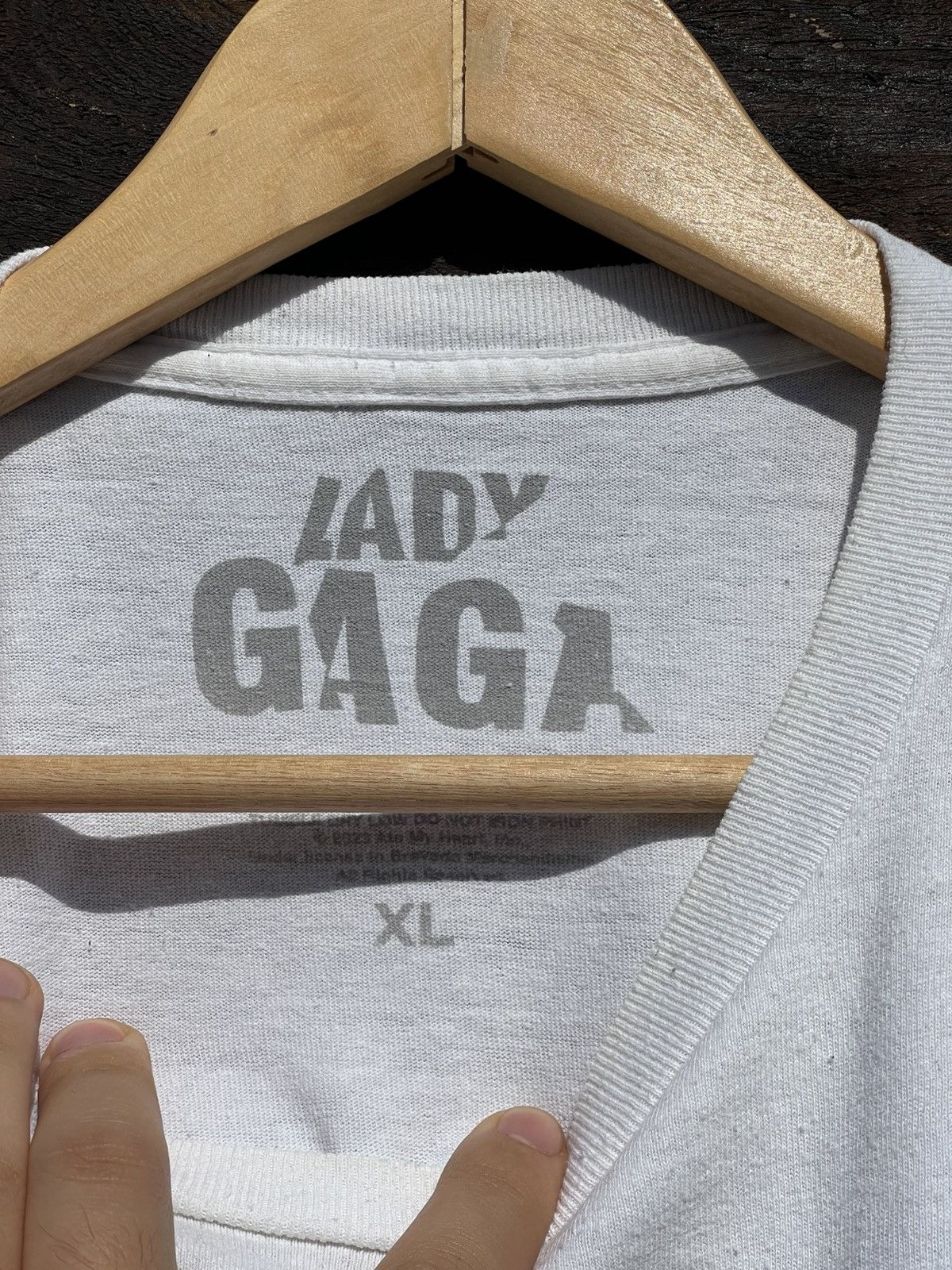 Band Tees Lady Gaga Applause Art white t-shirt tee Size US XL / EU 56 / 4 - 5 Thumbnail