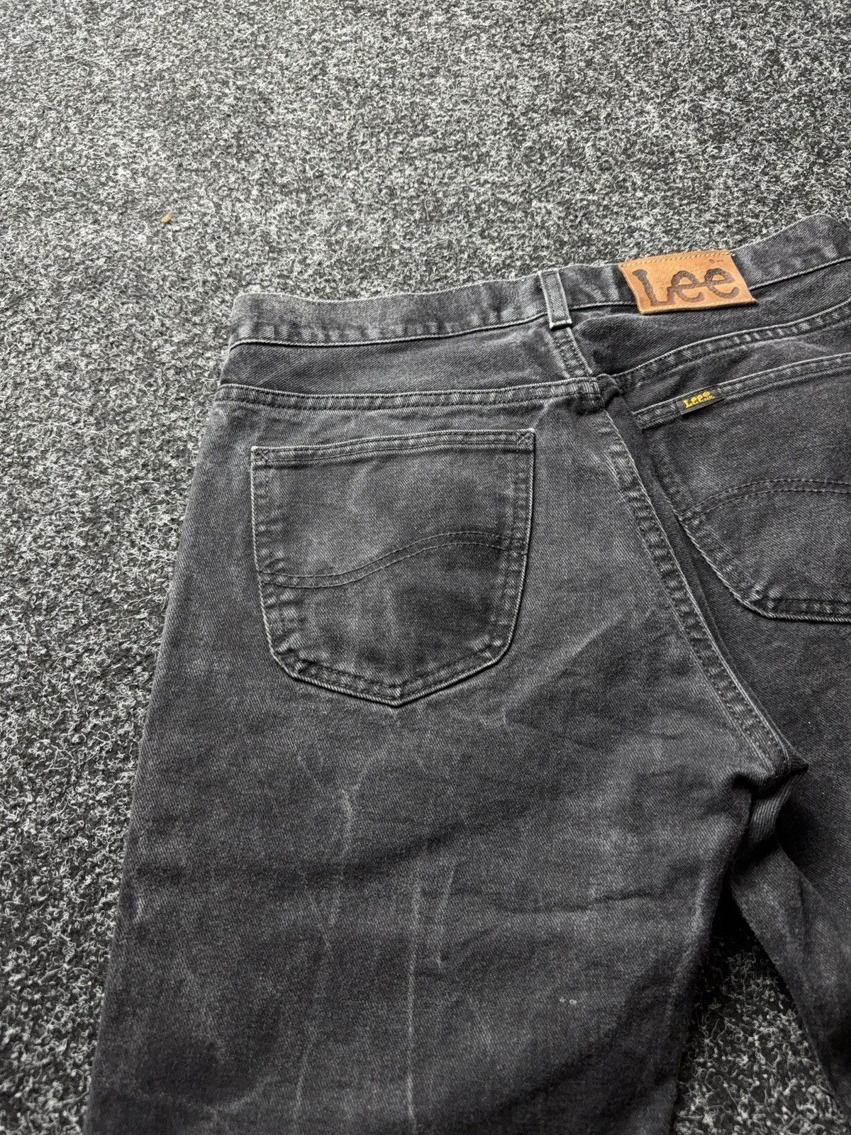 Lee Vintage 00s USA Lee Black Jeans Straight Fit Y2K Faded Size US 31 - 18 Thumbnail