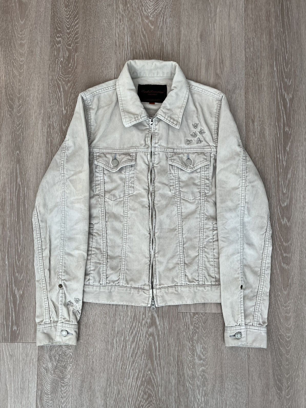 Undercover AW06 Undercover Guruguru White Corduroy Bug/Insect Jacket Size US M / EU 48-50 / 2 - 2 Thumbnail