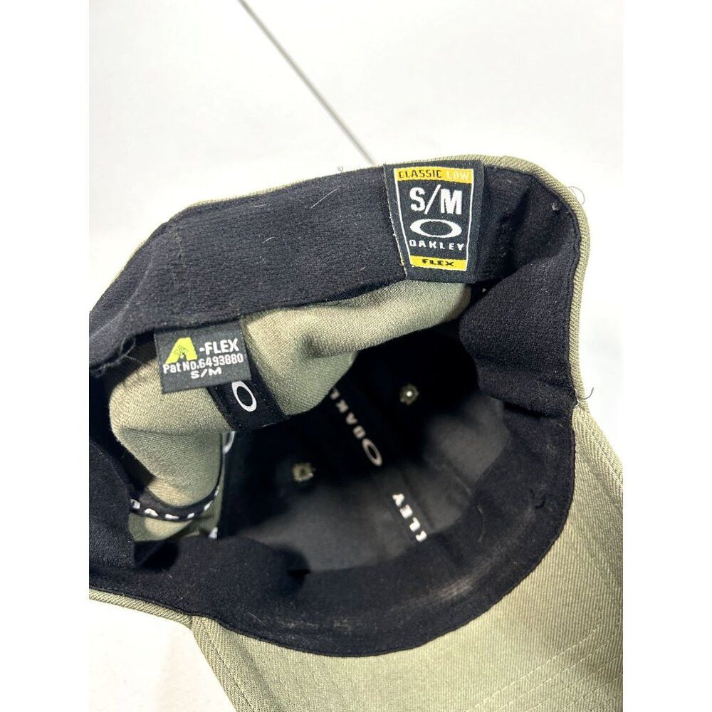 Oakley × Vintage Oakley Army Camo Embroidered Logo Spellout Fitted Hat Small Size ONE SIZE - 6 Thumbnail