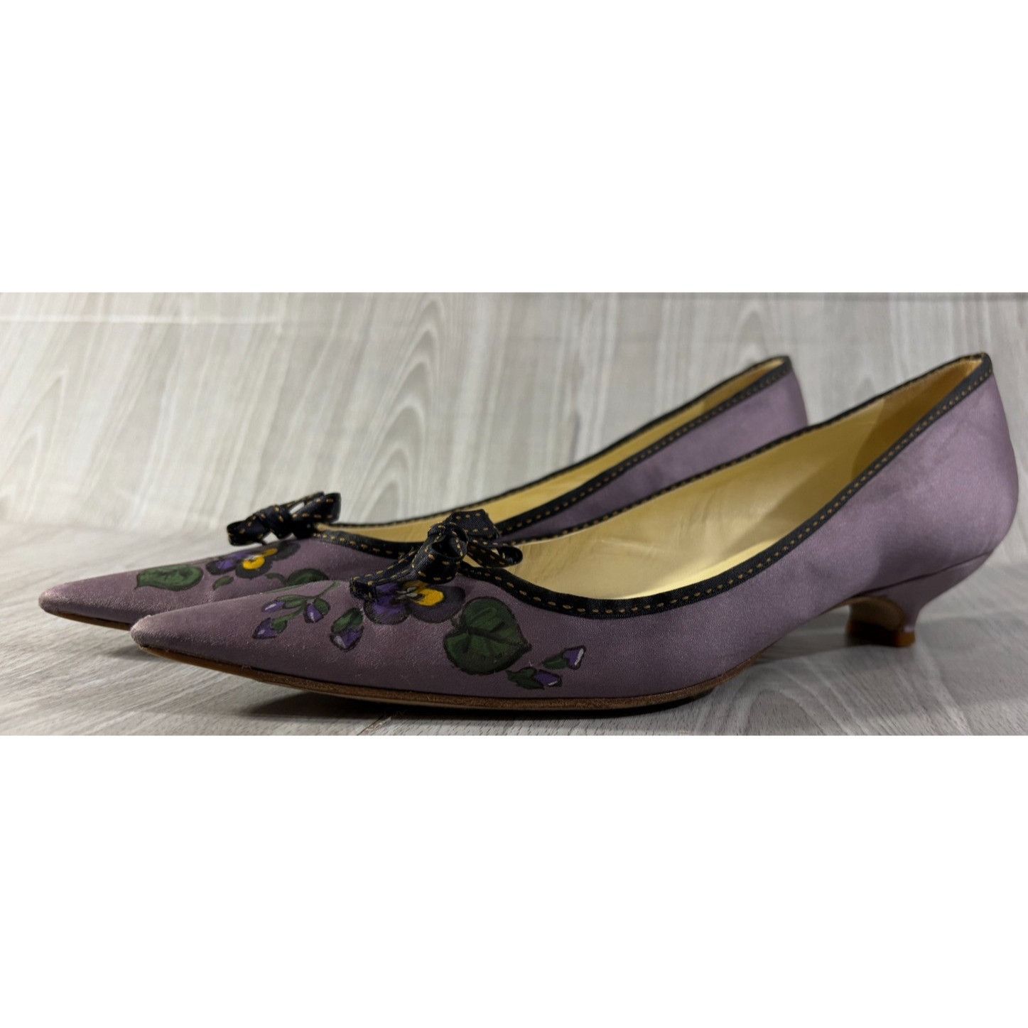 Miu Miu Miu Miu Satin hand painted Kitten Heel size 40 EU 10 US colo Size US 10 / IT 40 - 2 Thumbnail