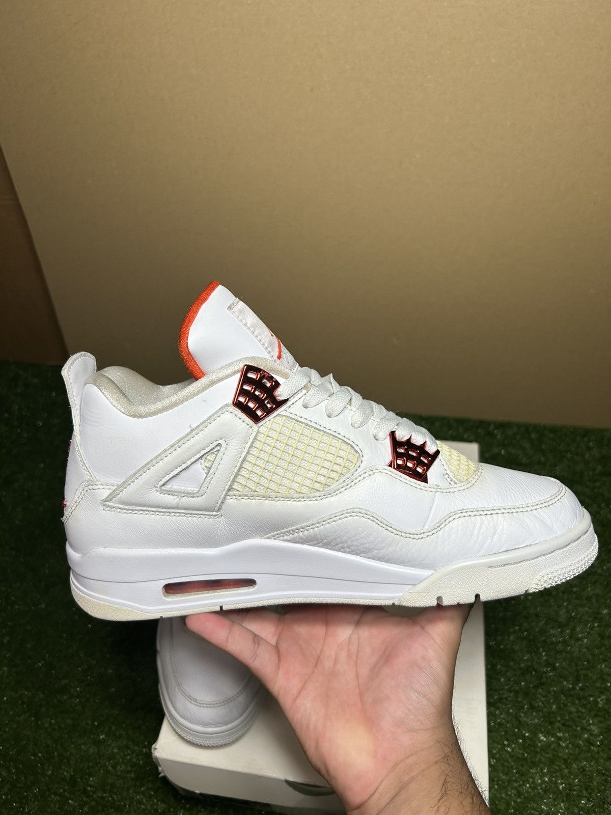 Jordan Brand Jordan 4 Orange metallic Size US 10 / EU 43 - 4 Thumbnail