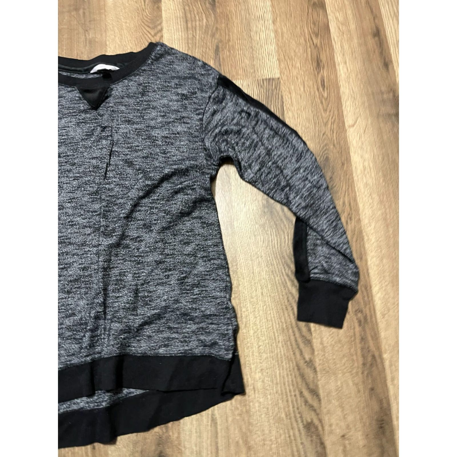 Vintage Secret Treasure Shirt Women's Small Gray Long Sleeve T-Shirt Mens? Wait. Size S / US 4 / IT 40 - 4 Thumbnail