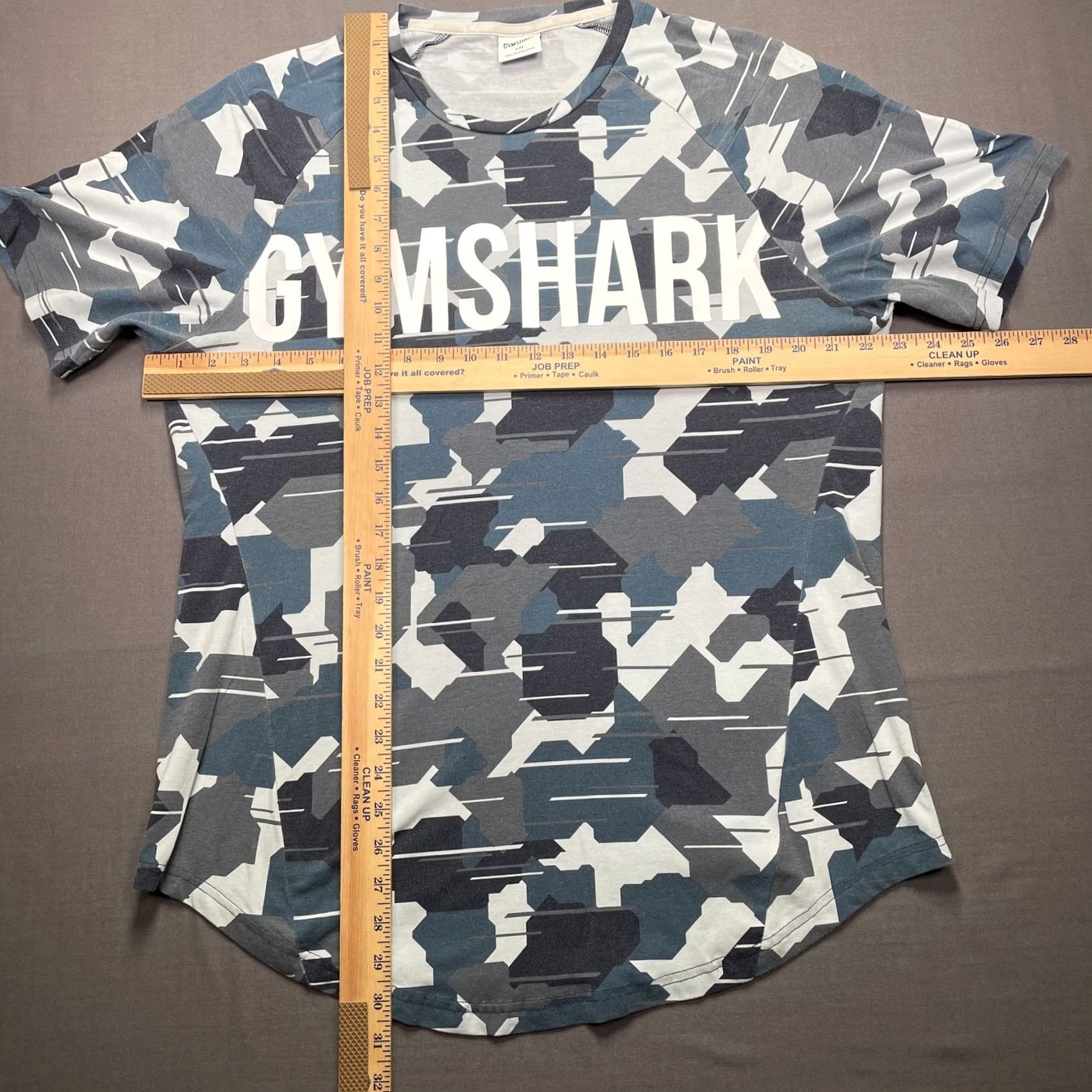 Gymshark Gymshark Shirt Womens 2XL Blue Camo Logo Graphic Tee Athletic Raglan Curve Hem Size XXL / US 16-18 / IT 52-54 - 3 Thumbnail