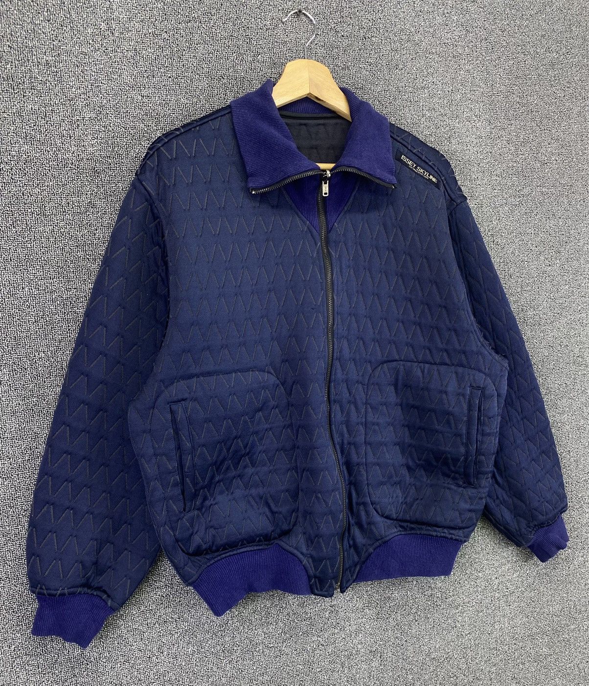 Issey Miyake × Vintage Vintage 80s Issey Miyake Skyline Reversible Bomber Jacket Size US L / EU 52-54 / 3 - 7 Thumbnail