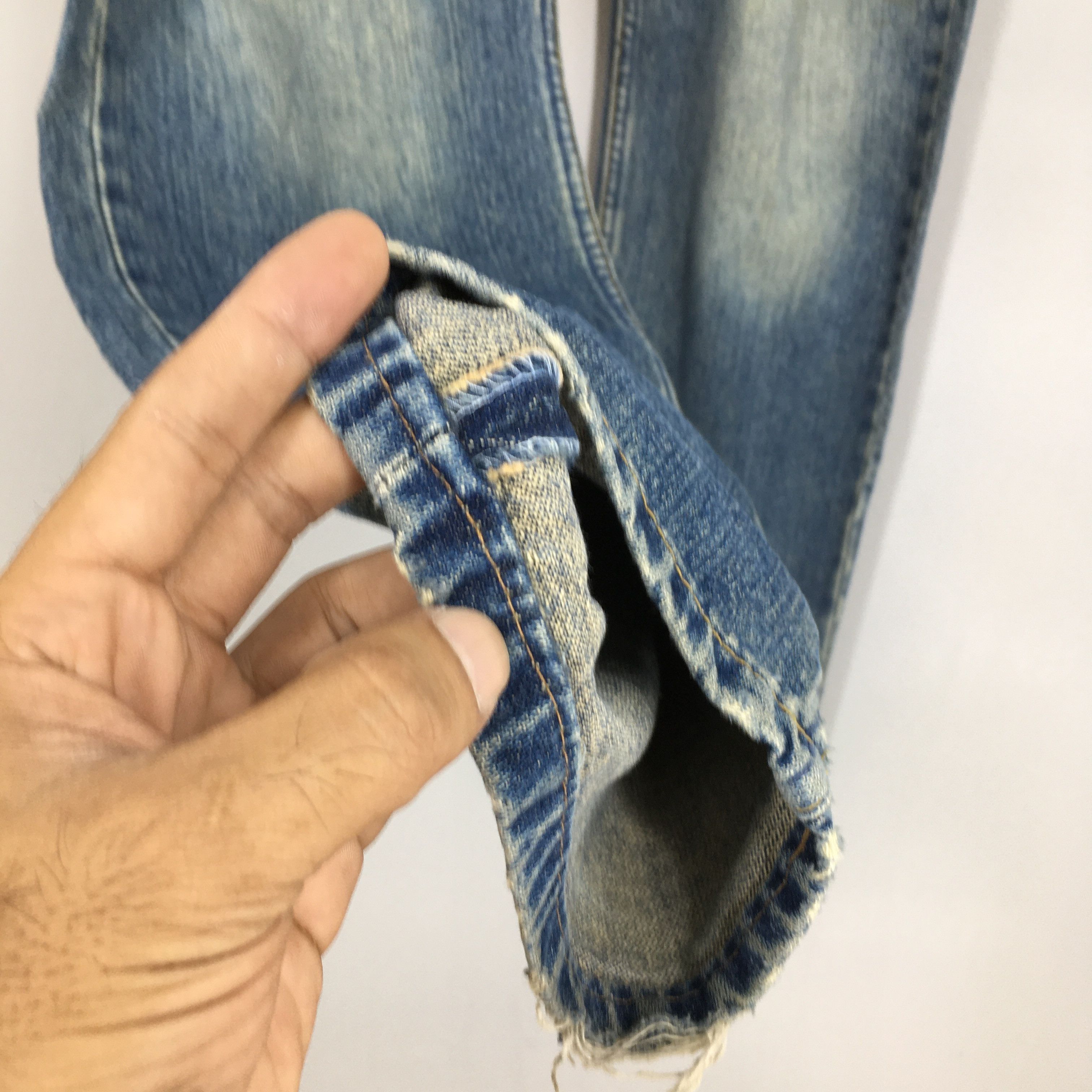 Jean Size 33x33 Vintage Y2K Levi's 501 Faded Blue Jeans Size US 33 - 5 Thumbnail