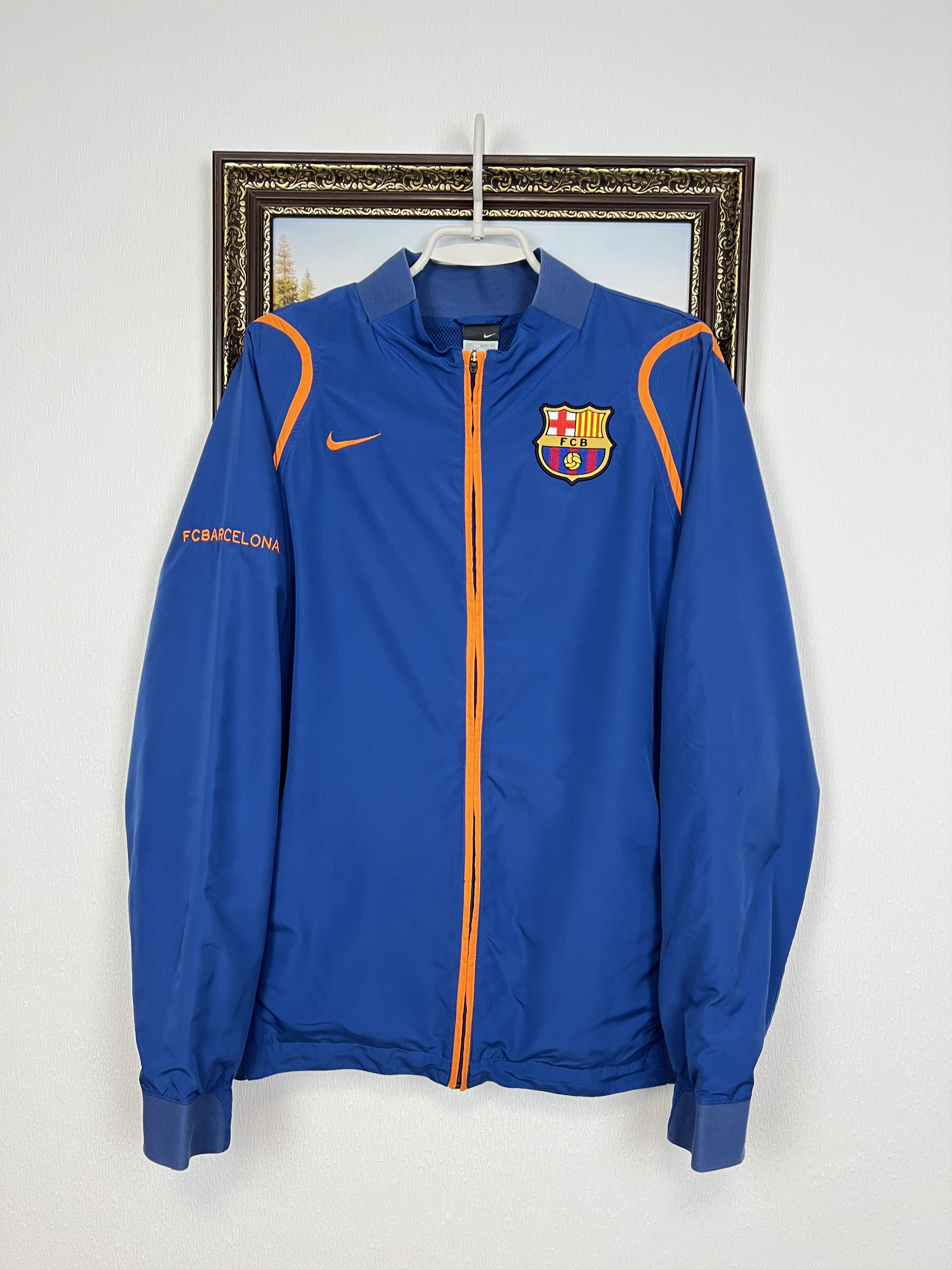 Nike Vintage Nike Barcelona Football Jacket Soccer Track Top Blue Size US L / EU 52-54 / 3 - 1 Thumbnail