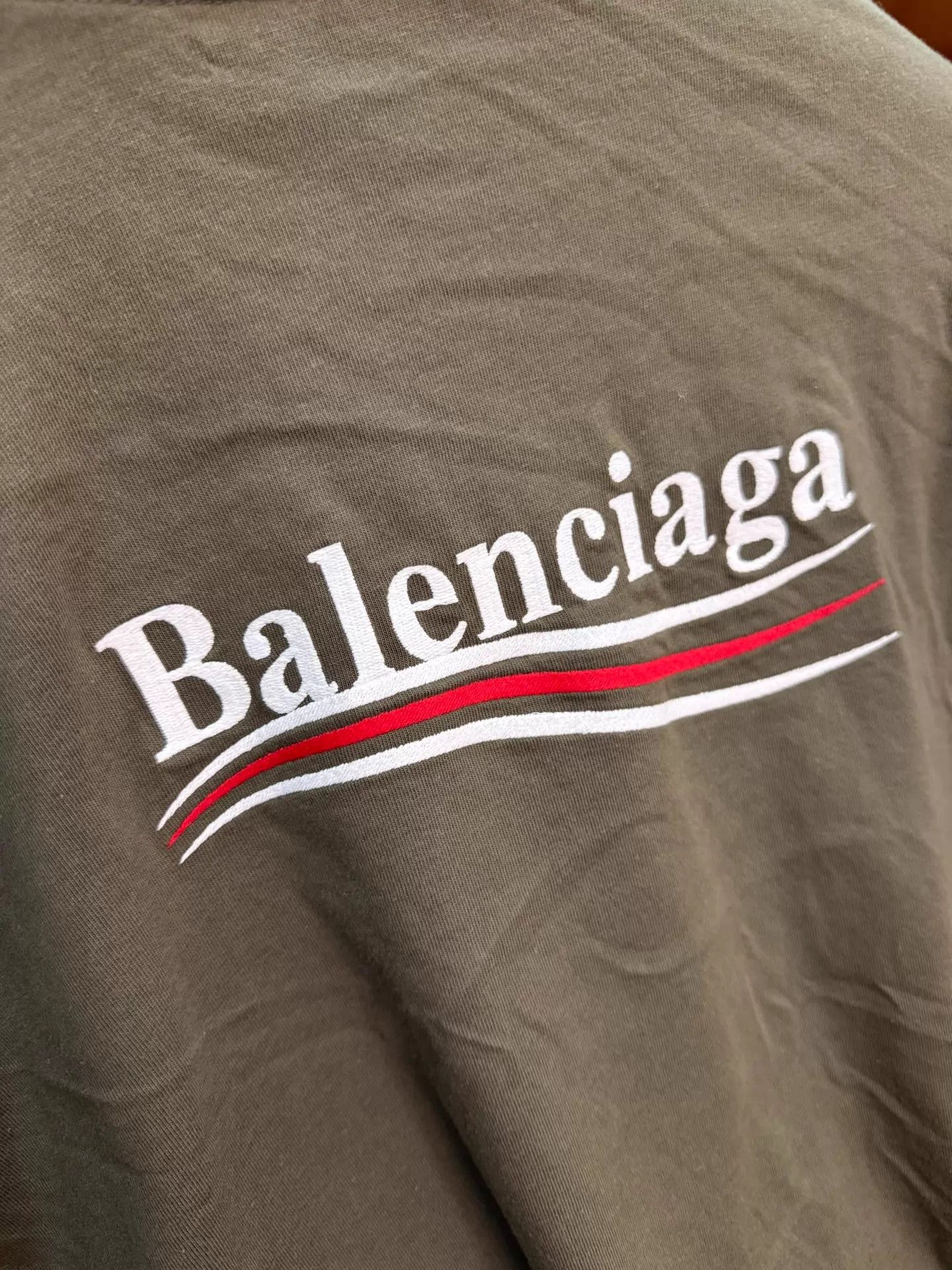 Balenciaga Balenciaga XS (L) T-Shirt Worn Twice Embroidered Logo Size US XS / EU 42 / 0 - 4 Thumbnail