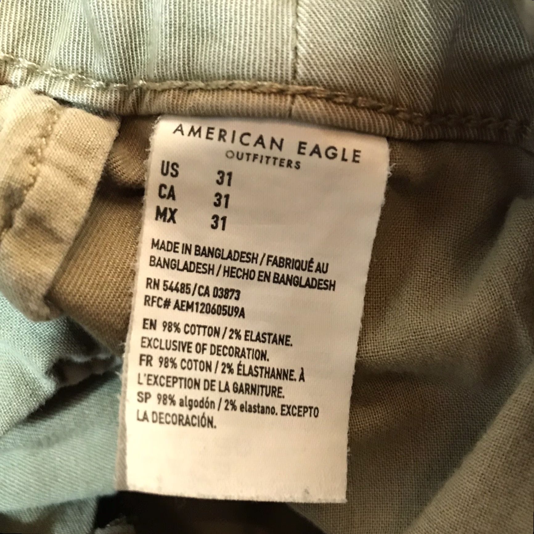 American Eagle Outfitters VINTAGE American Eagle Khaki Cargo Shorts Mens Size 31 Beige Stretch Breathable Summer Casual Size US 31 - 7 Thumbnail