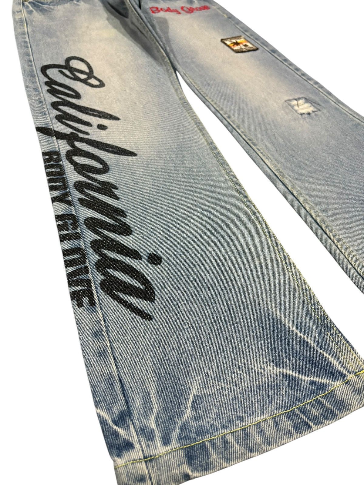 Body Glove × Seditionaries × Vintage Y2k Body Glove California Strike Distressed Patchwork Jeans Size US 29 - 4 Thumbnail