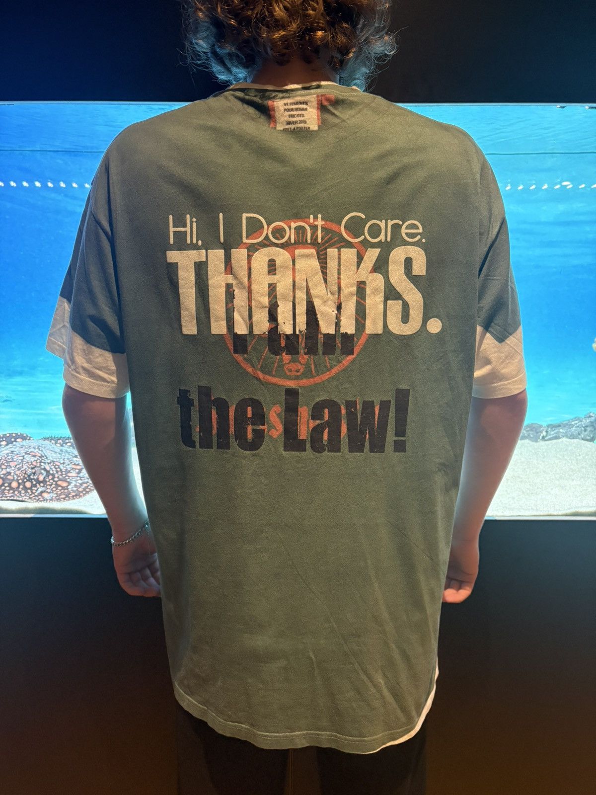 Vetements Vetements FW18 Trompe L’oeil ‘Hug Me’ Shirt Size US S / EU 44-46 / 1 - 2 Thumbnail