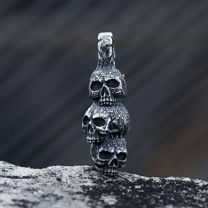 Japanese Brand × Jewelry 3 Skull Pendant Necklace Size ONE SIZE - 4 Thumbnail