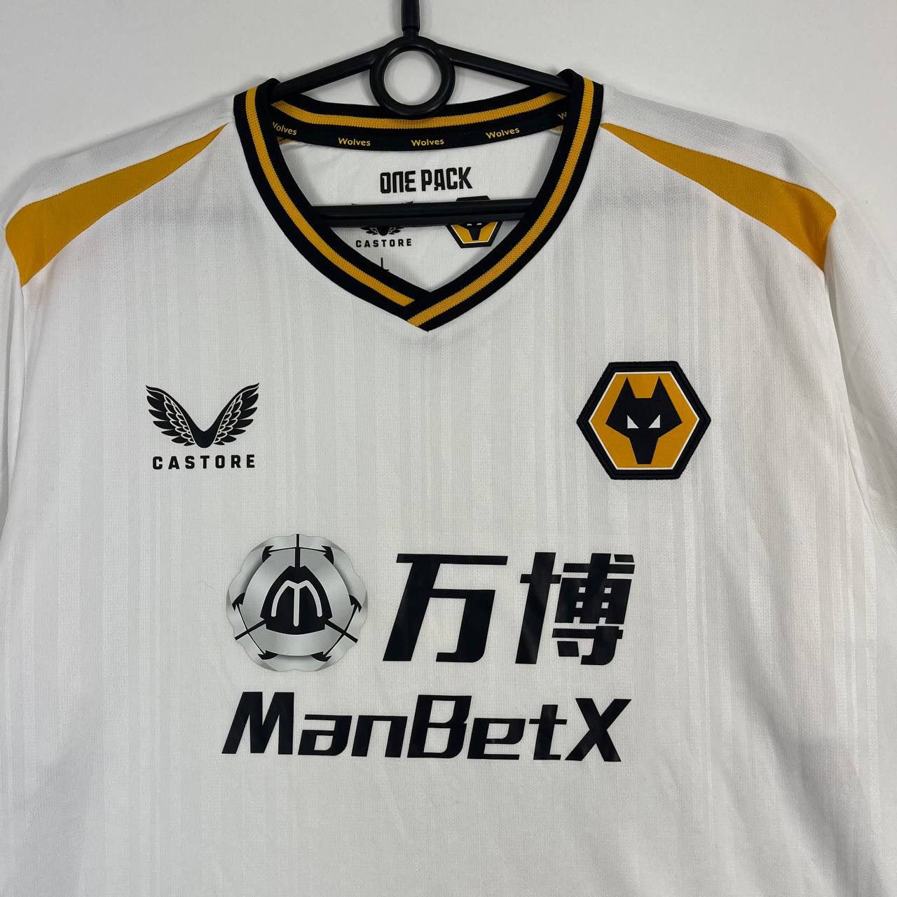 Castore WOLVERHAMPTON WANDERERS 2021-2022 THIRD FOOTBALL SHIRT Sz M Size US M / EU 48-50 / 2 - 2 Thumbnail