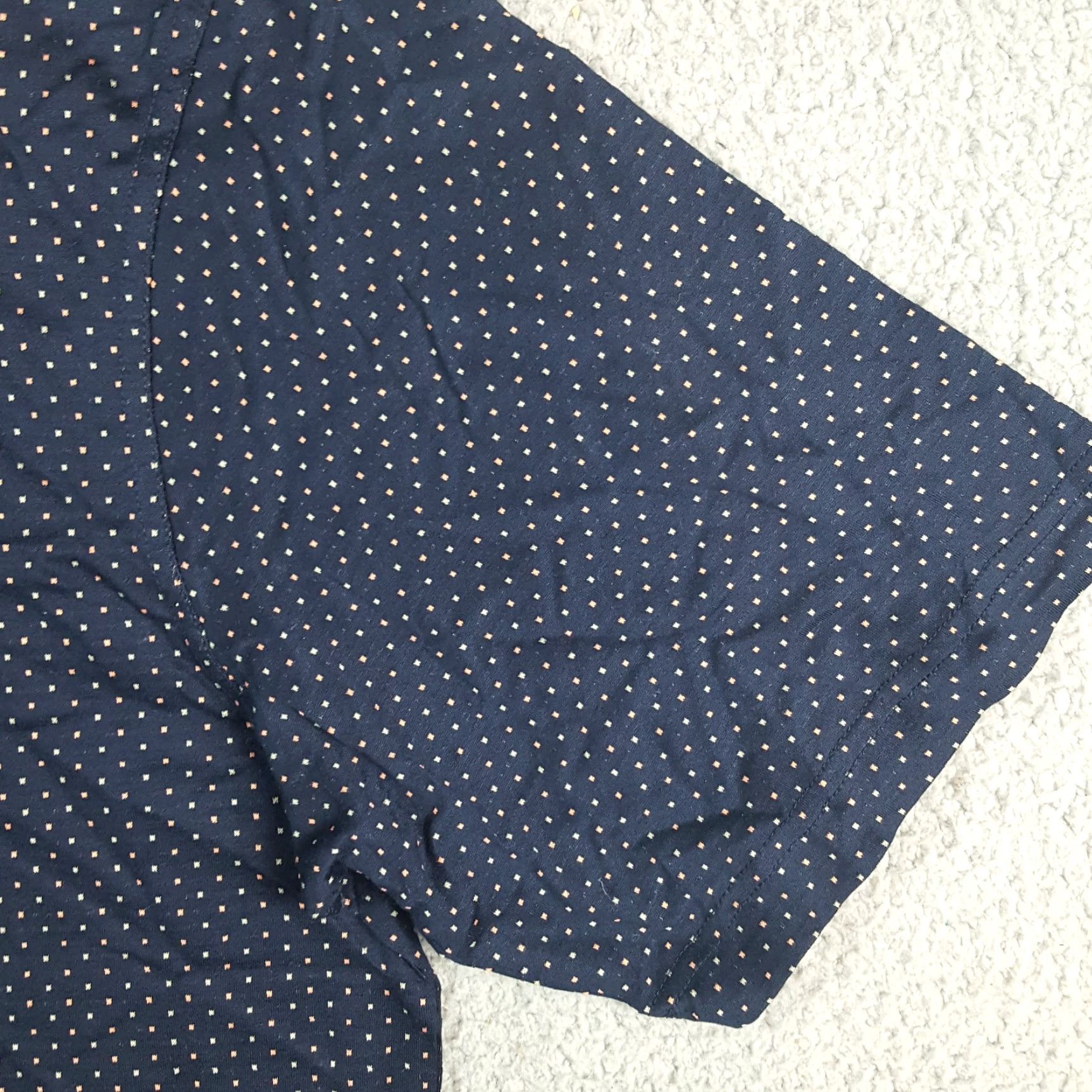 Izod VINTAGE IZOD Polo Shirt Polka Dot Navy Blue Mercerized Cotton Size M Short Sleeve Collared Shirt Men 90s Preppy Beach Workwear Golf Casual Punk Rock Size US M / EU 48-50 / 2 - 3 Thumbnail