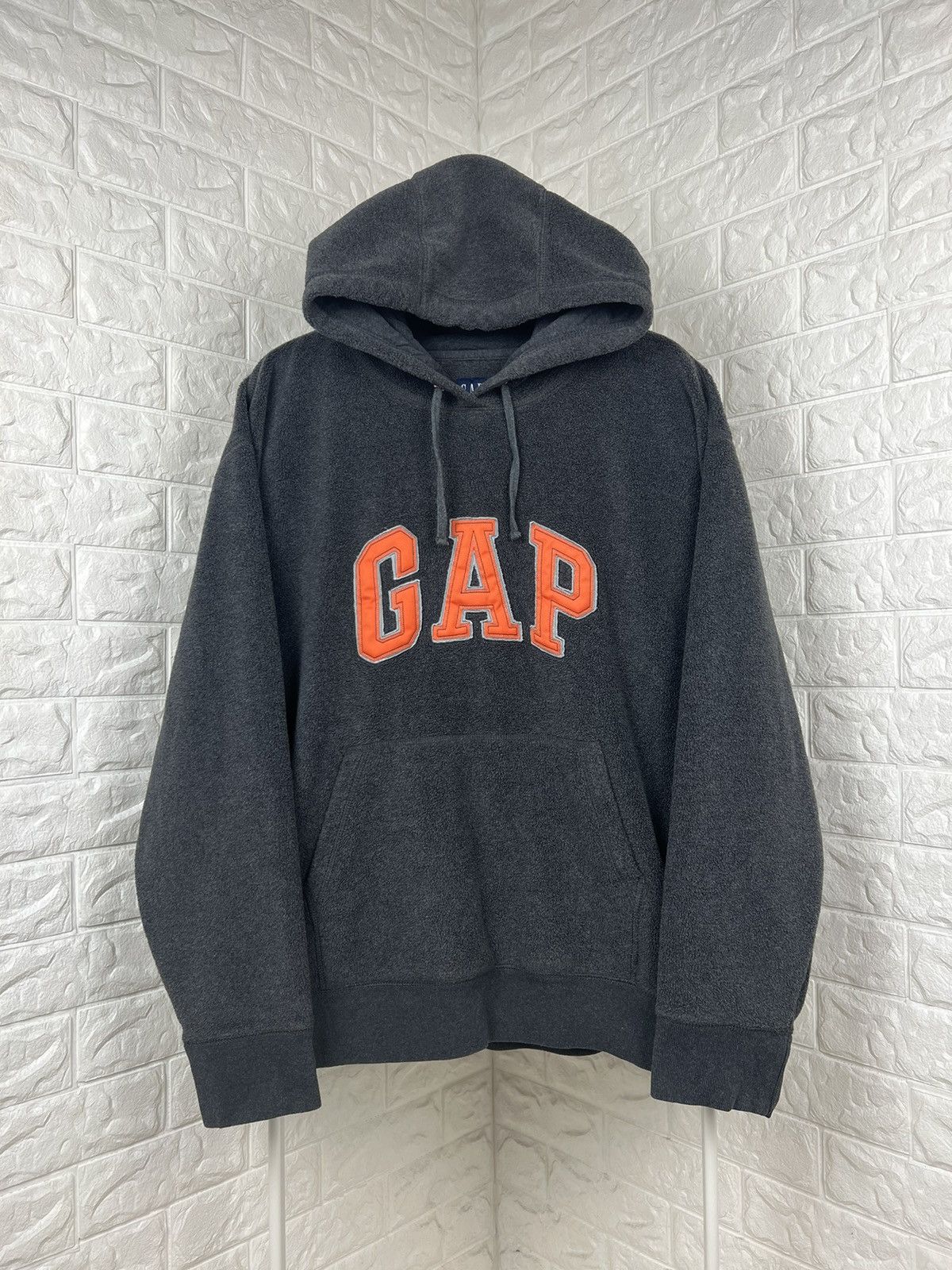 Gap × Vintage Vintage GAP Fleece Centre Logo Size US XL / EU 56 / 4 - 1 Thumbnail