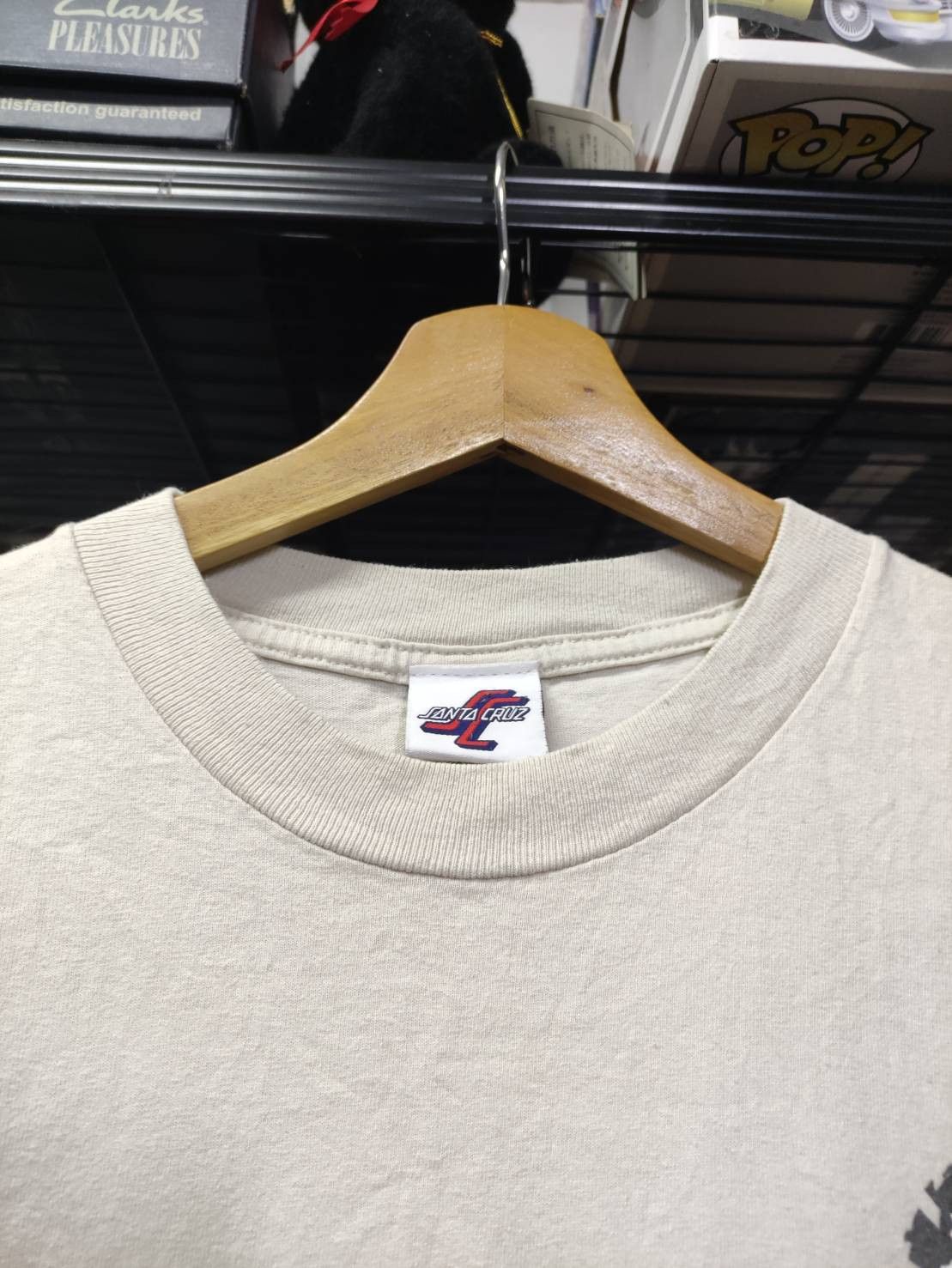 Santa Cruz Skateboards Vtg 00's Santa Cruz x Jeff Kendall " Kendall Wolf " T-Shirt Size US M / EU 48-50 / 2 - 4 Thumbnail