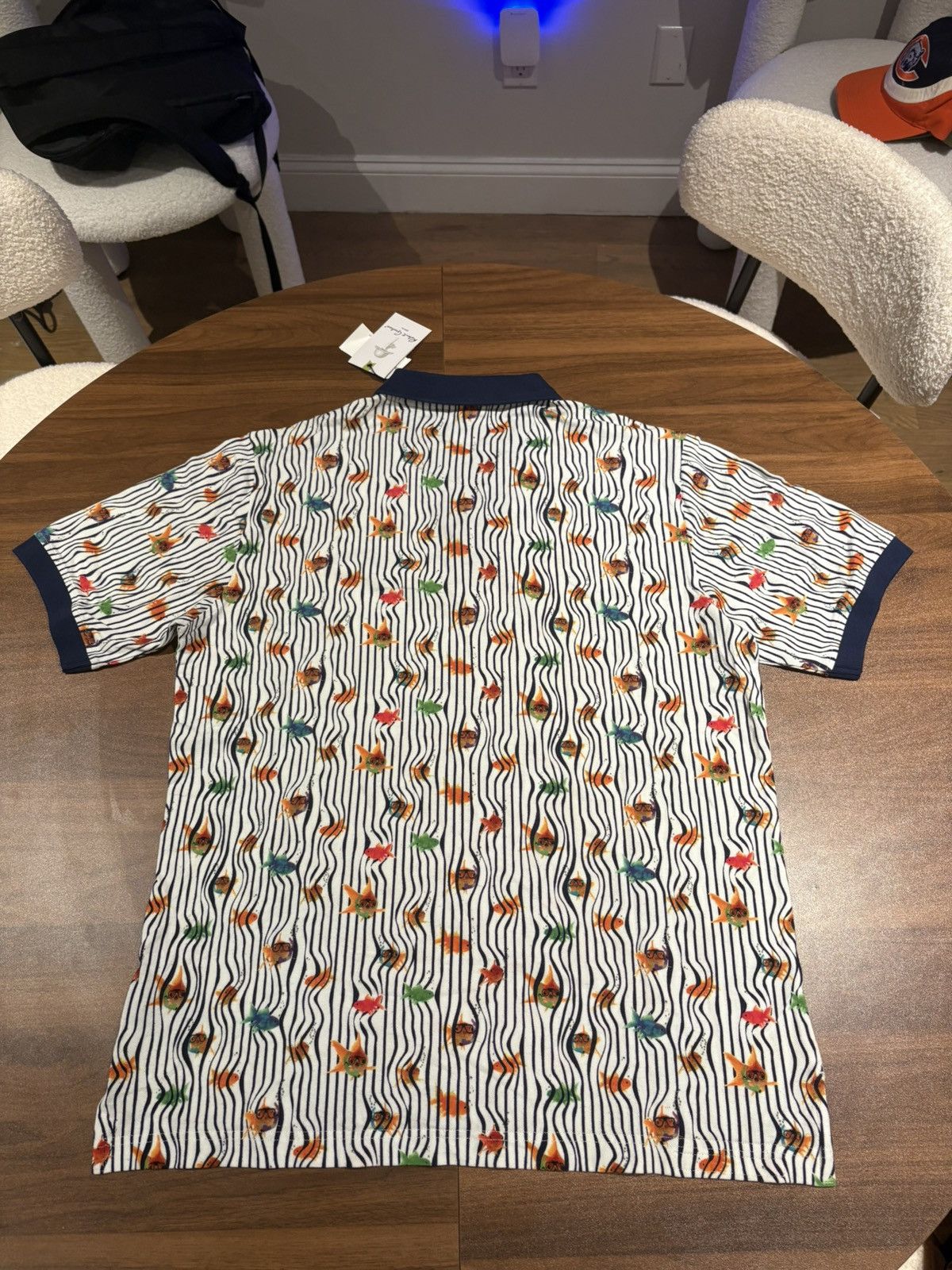 Robert Graham NWT robert graham fish pique polo all over print size M Size US M / EU 48-50 / 2 - 6 Thumbnail