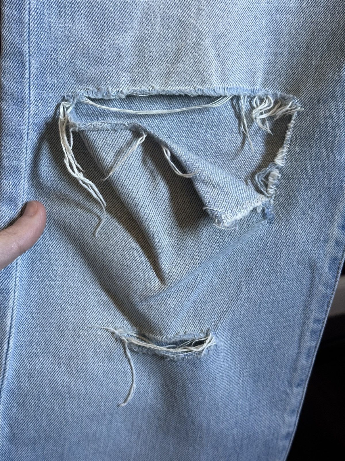 Saint Laurent Paris Japanese light wash logo stitched straight cropped jeans Size US 31 - 6 Thumbnail