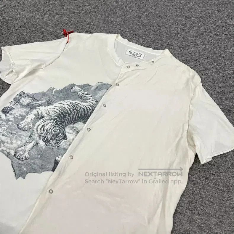 Maison Margiela Maison Margiela Short Sleeve Tiger Print Shirt. Size US L / EU 52-54 / 3 - 3 Thumbnail