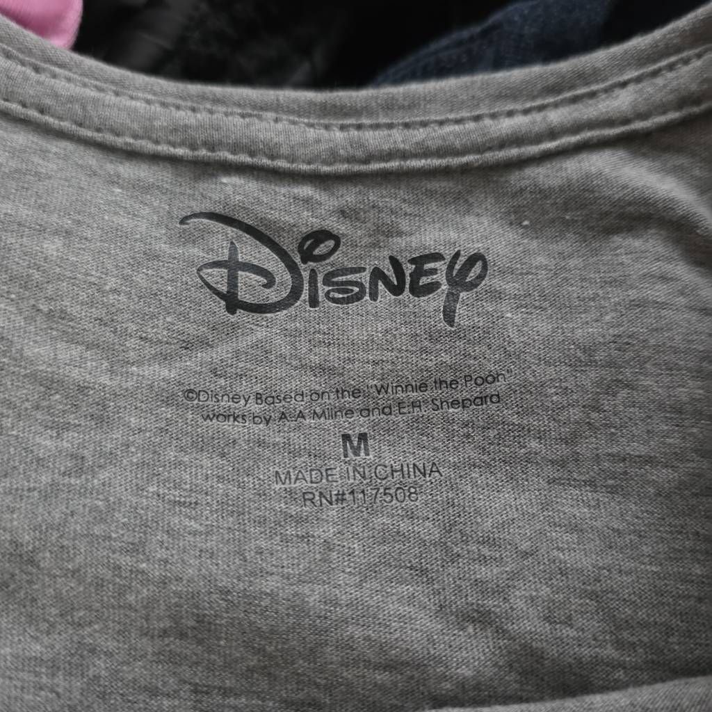 Disney Disney Women's Size Medium Gray Pooh Bear Oversized Graphic Size M / US 6-8 / IT 42-44 - 2 Thumbnail