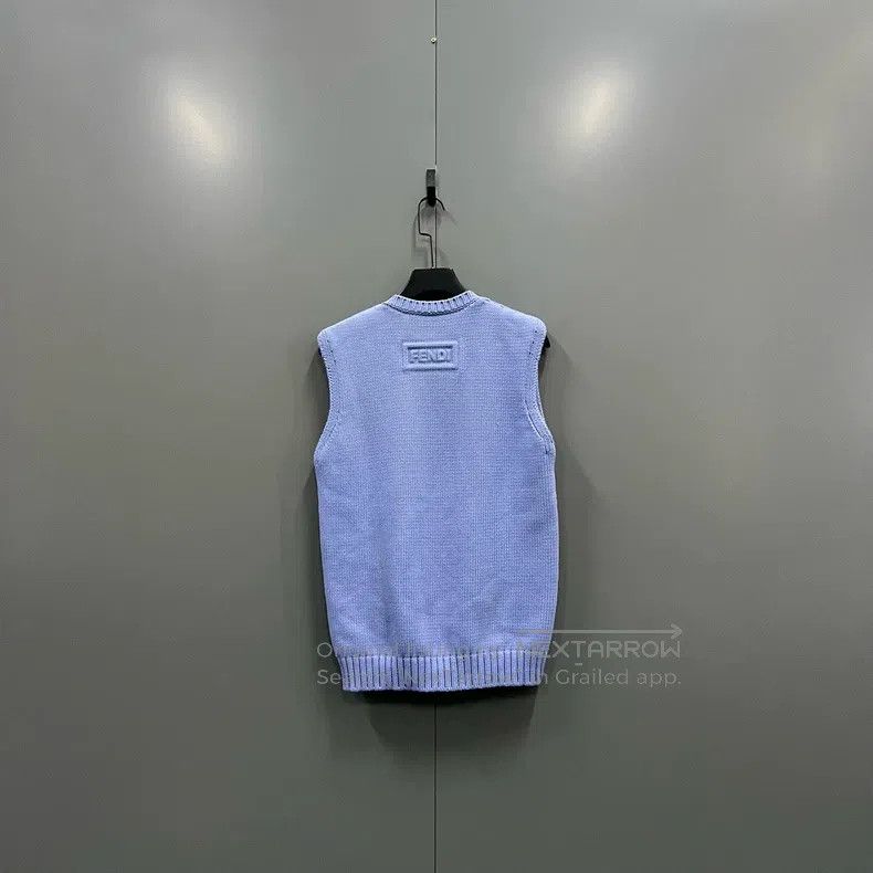 Fendi Fendi Blue V-neck knitted vest Size US M / EU 48-50 / 2 - 2 Thumbnail