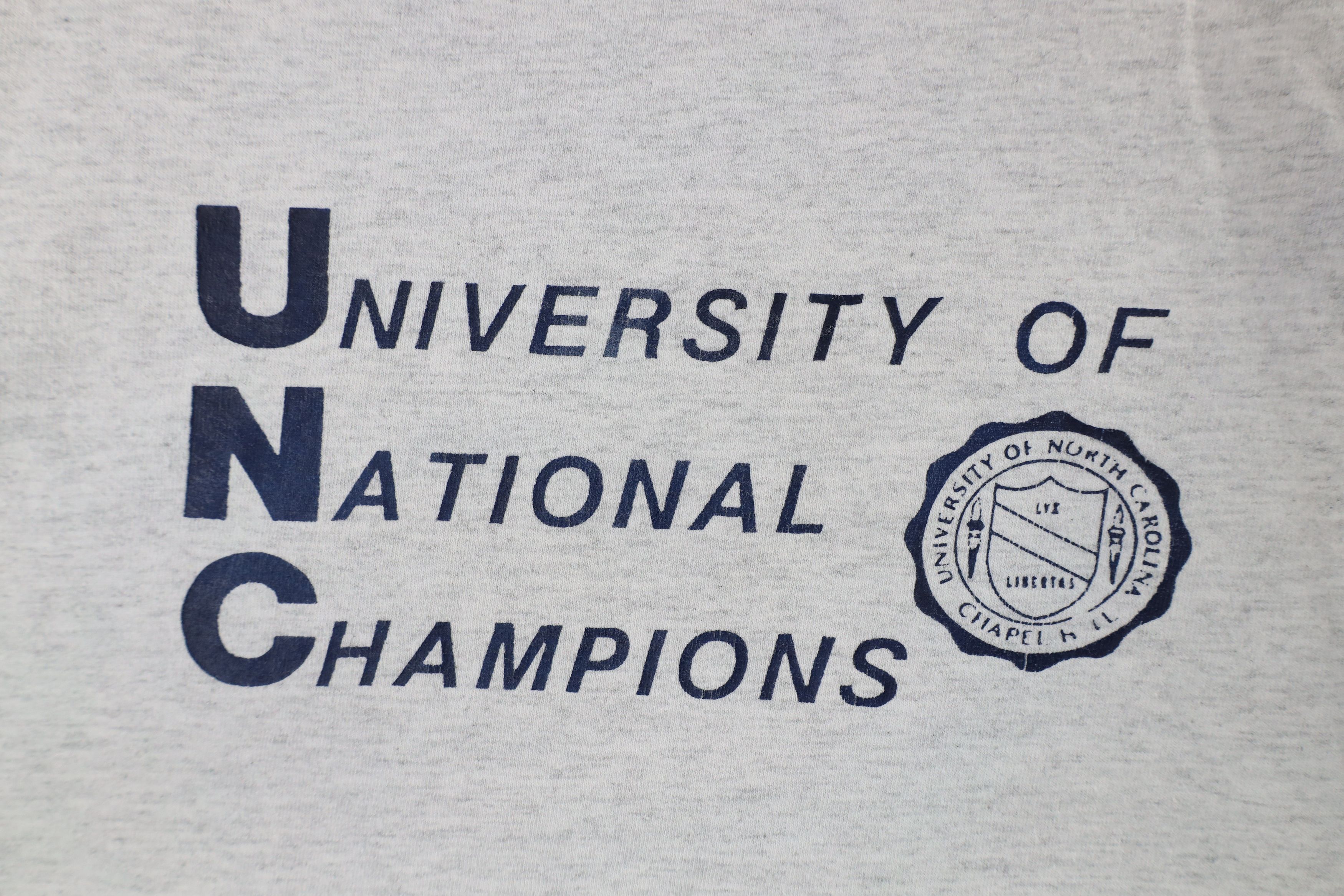 Vintage Vintage 90s of North Carolina National Champions T-Shirt USA Size US L / EU 52-54 / 3 - 4 Thumbnail