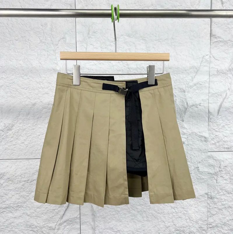 Dior Dior Khaki Cotton Skirt for Women 0089 Size 28" / US 6 / IT 42 - 1 Thumbnail