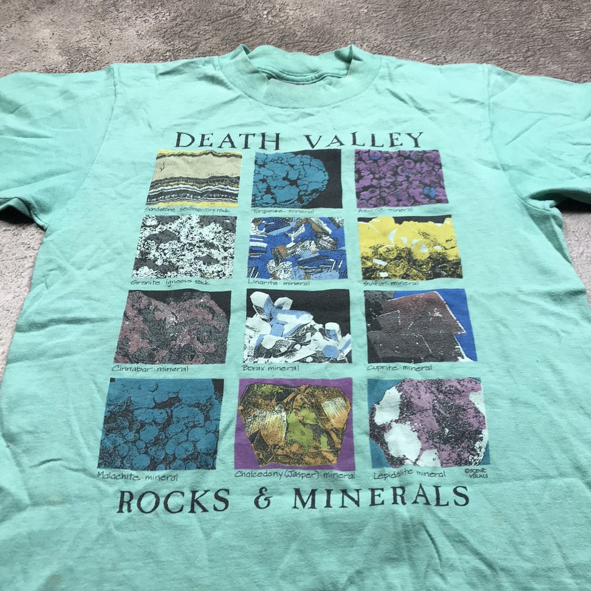 Vintage Vintage Y2K Death Valley Rocks Minerals Graphic Tee Sun Fade Size US S / EU 44-46 / 1 - 3 Thumbnail